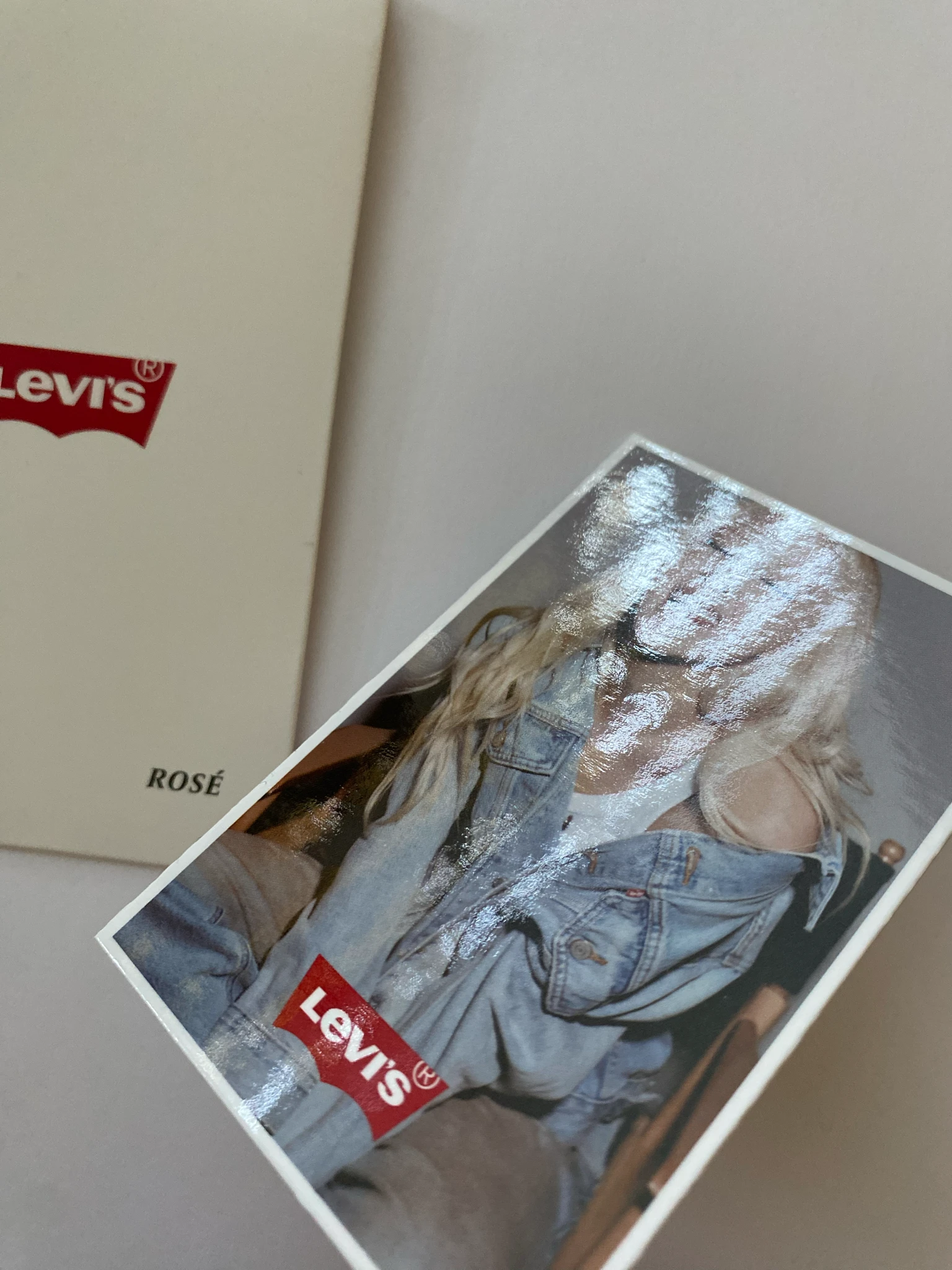 BLACKPINK Rosé BLACKPINK - Rosé - Rosé x Levi's "Behind Every Original" Other purchase benefit brand collaboration listing photo 2
