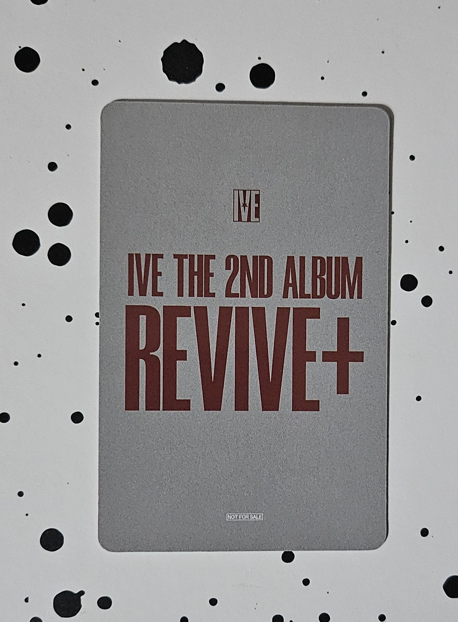 IVE Rei IVE - Rei - REVIVE+ Album tower records pob (pre-order benefit) shibuya holographic (hologram) listing photo 2