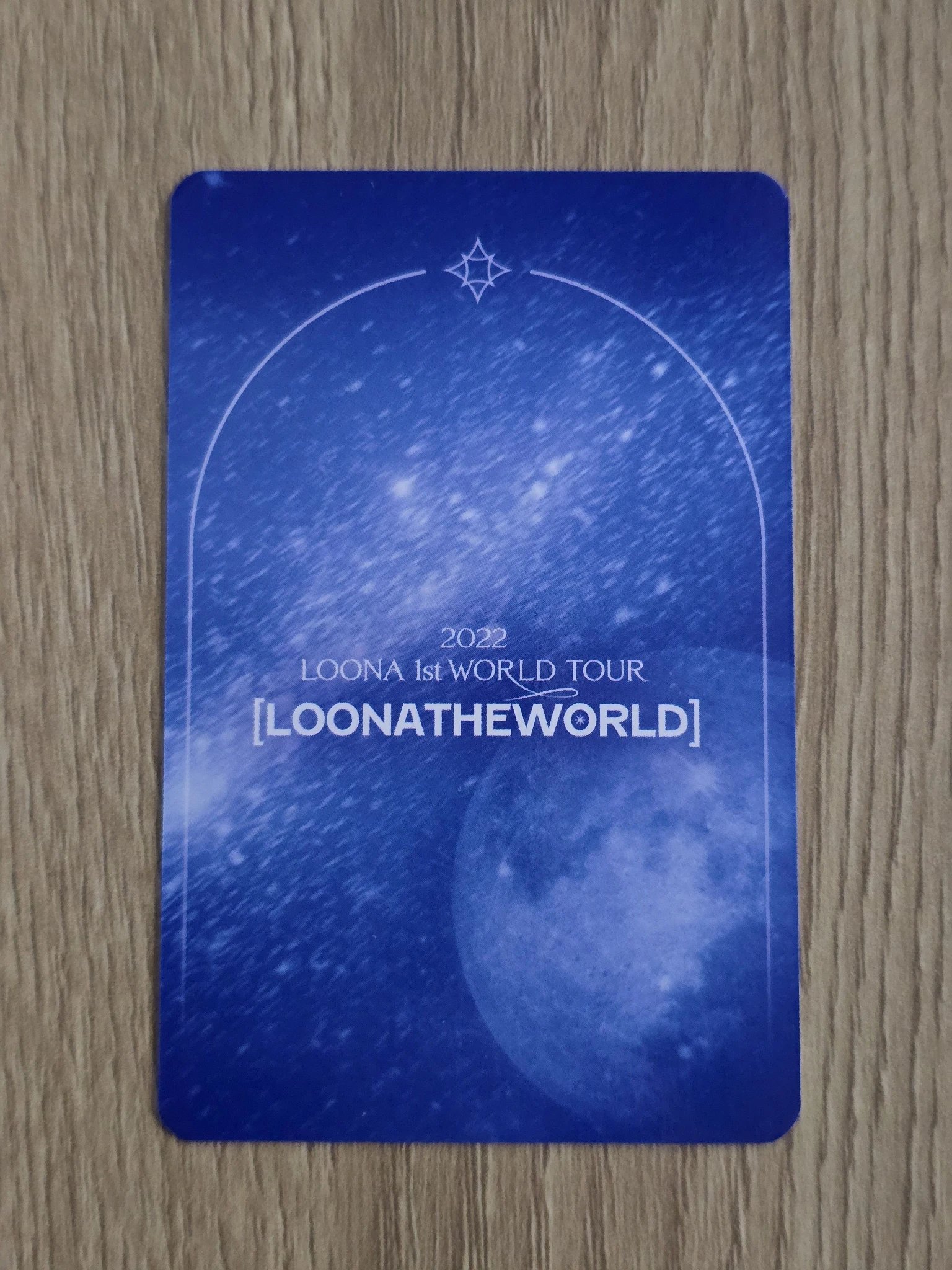 LOONA HeeJin LOONA - HeeJin - 2022 1st World Tour LOONATHEWORLD Event mymusictaste (mmt) trading card photocard set listing photo 2