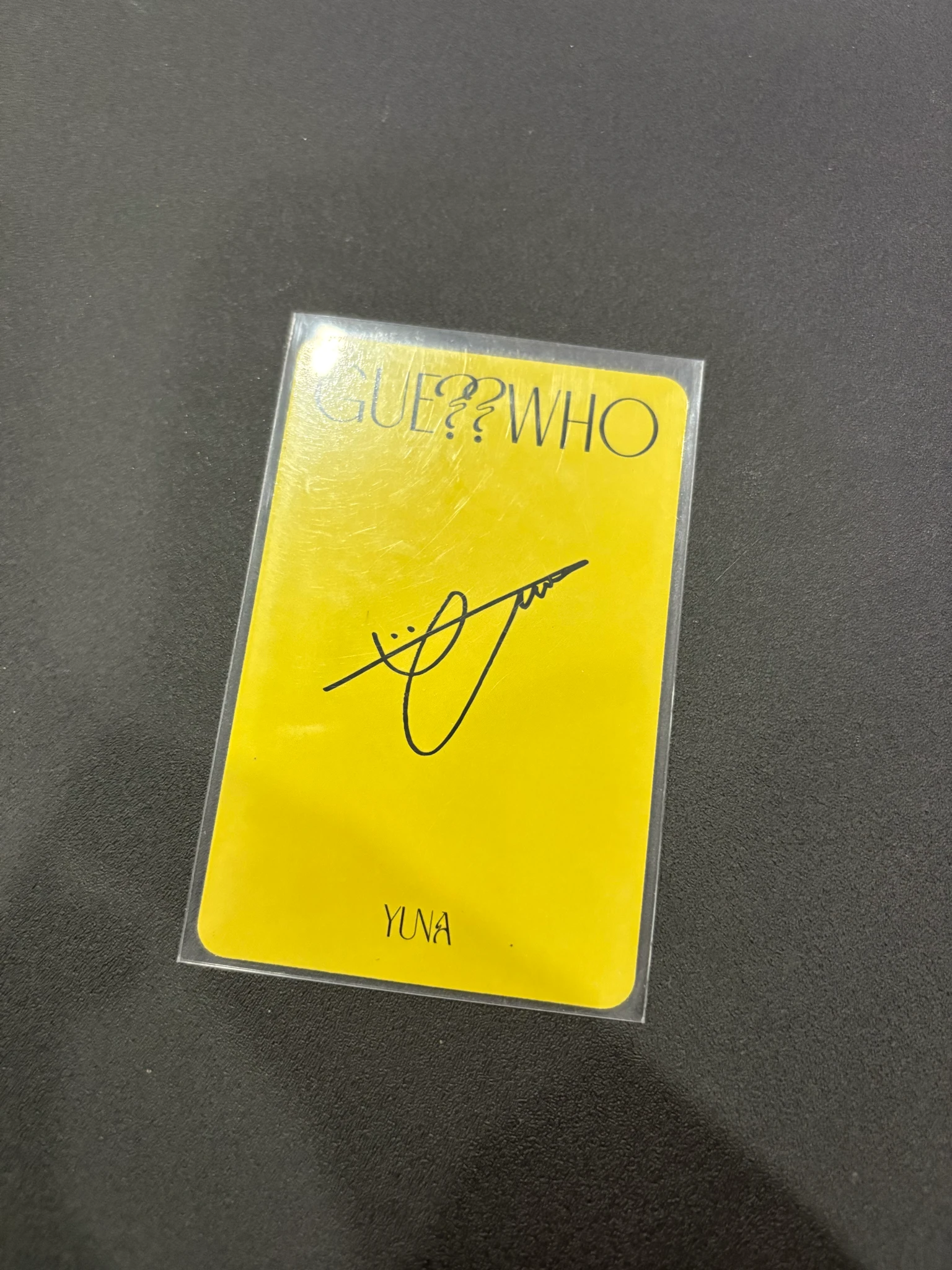 ITZY Yuna ITZY - Yuna - GUESS WHO Album album photocard standard version listing photo 2