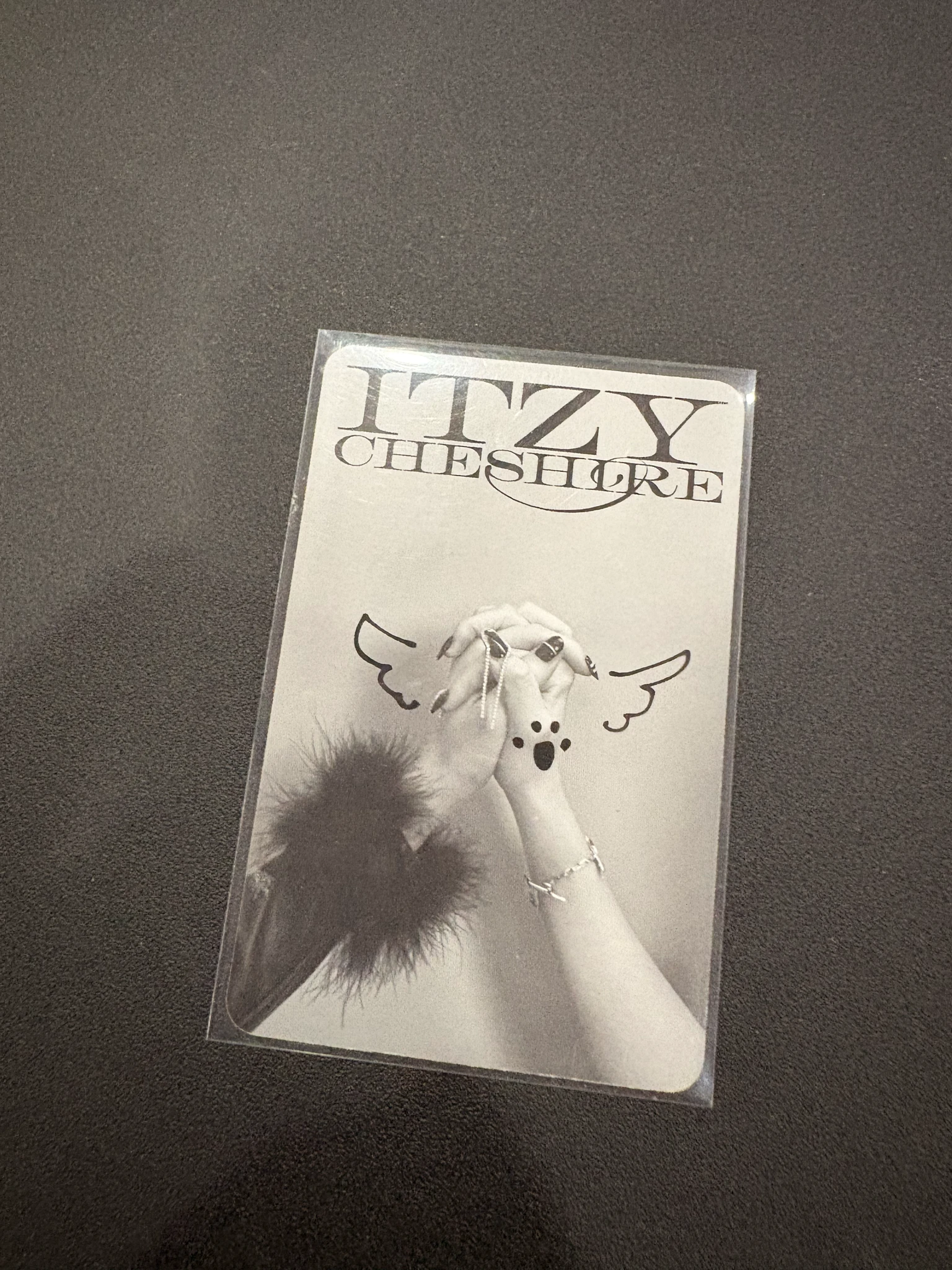 ITZY ITZY - Yeji & Lia - Cheshire Album album photocard standard version unit listing photo 2