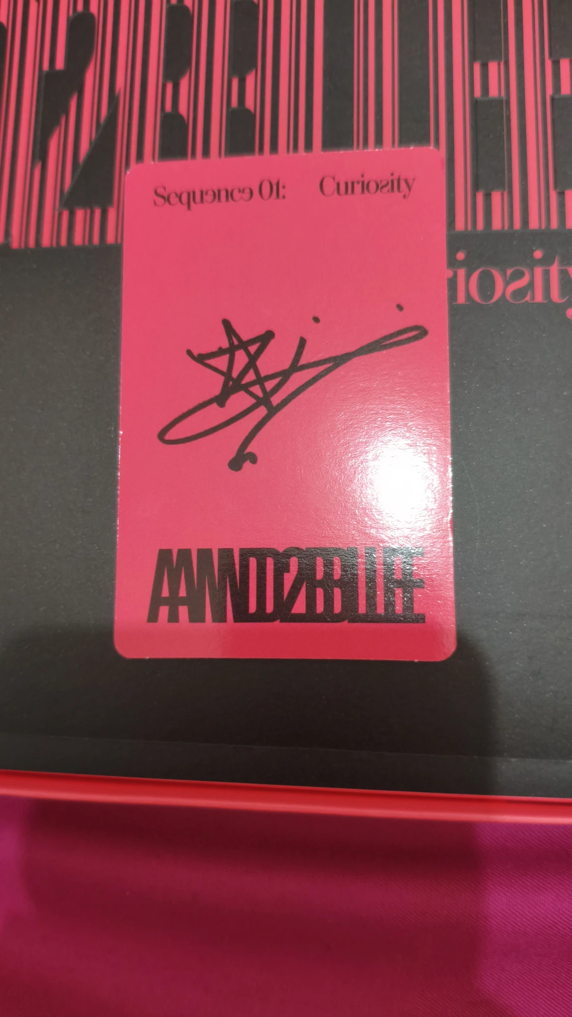 AND2BLE Yujin AND2BLE - Yujin - Sequence 01: Curiosity Album album photocard break version listing photo 2