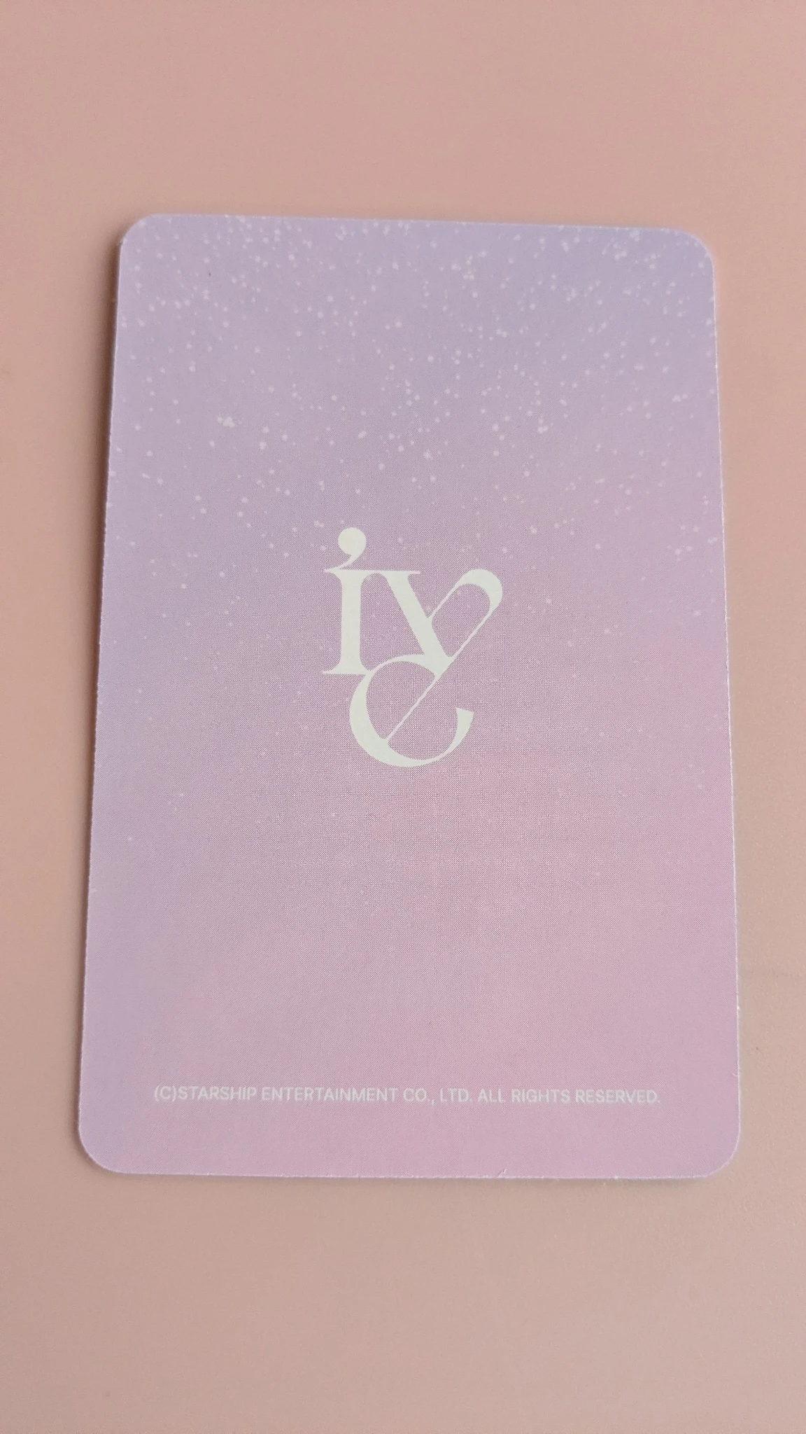 IVE Leeseo IVE - Leeseo - Lightstick V2 Other lightstick listing photo 2