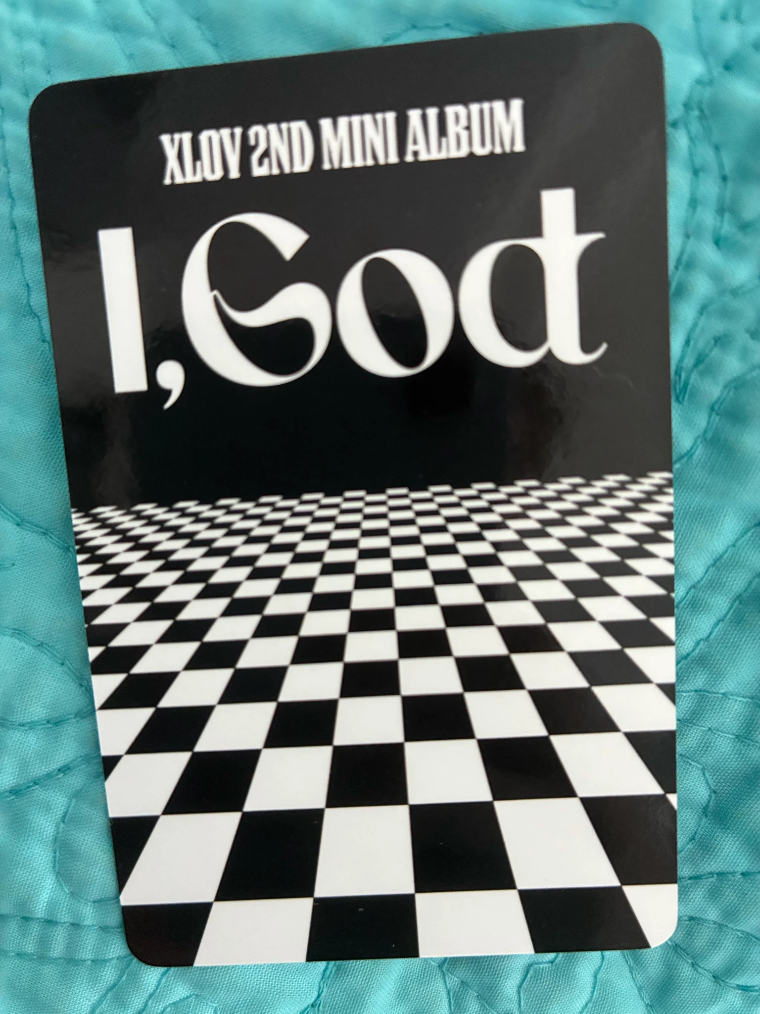 XLOV Hyun XLOV - Hyun - I, God Album MD event pop-up store soundwave listing photo 2