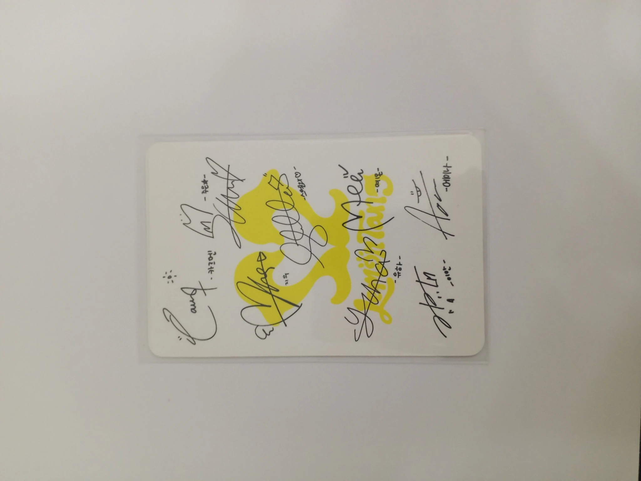Hearts2Hearts Hearts2Hearts - Lemon Tang Album album photocard horizontal photobook version listing photo 2
