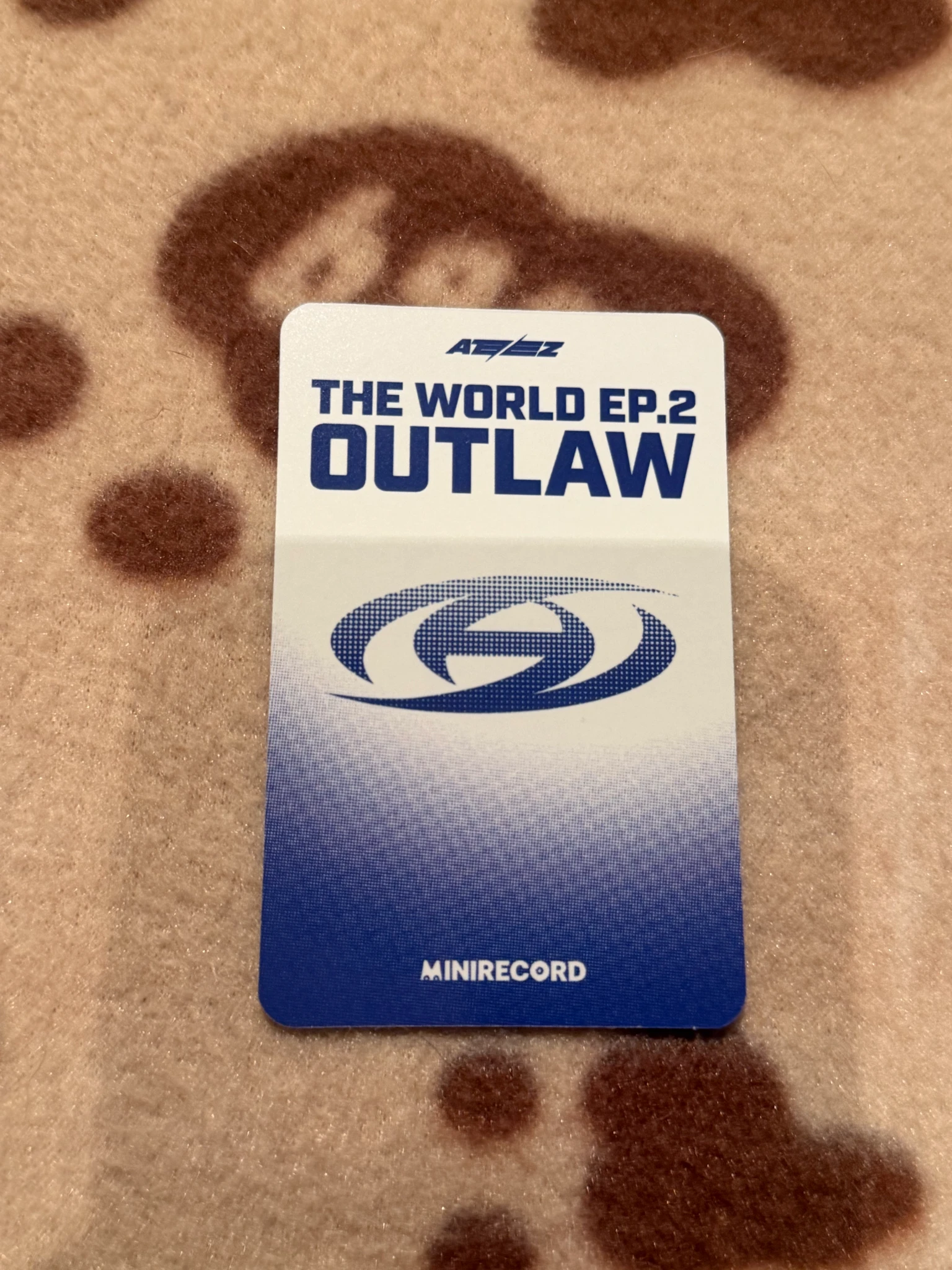 ATEEZ Wooyoung ATEEZ - Wooyoung - THE WORLD EP.2 : OUTLAW Album minirecord shop round 6 lucky draw listing photo 2