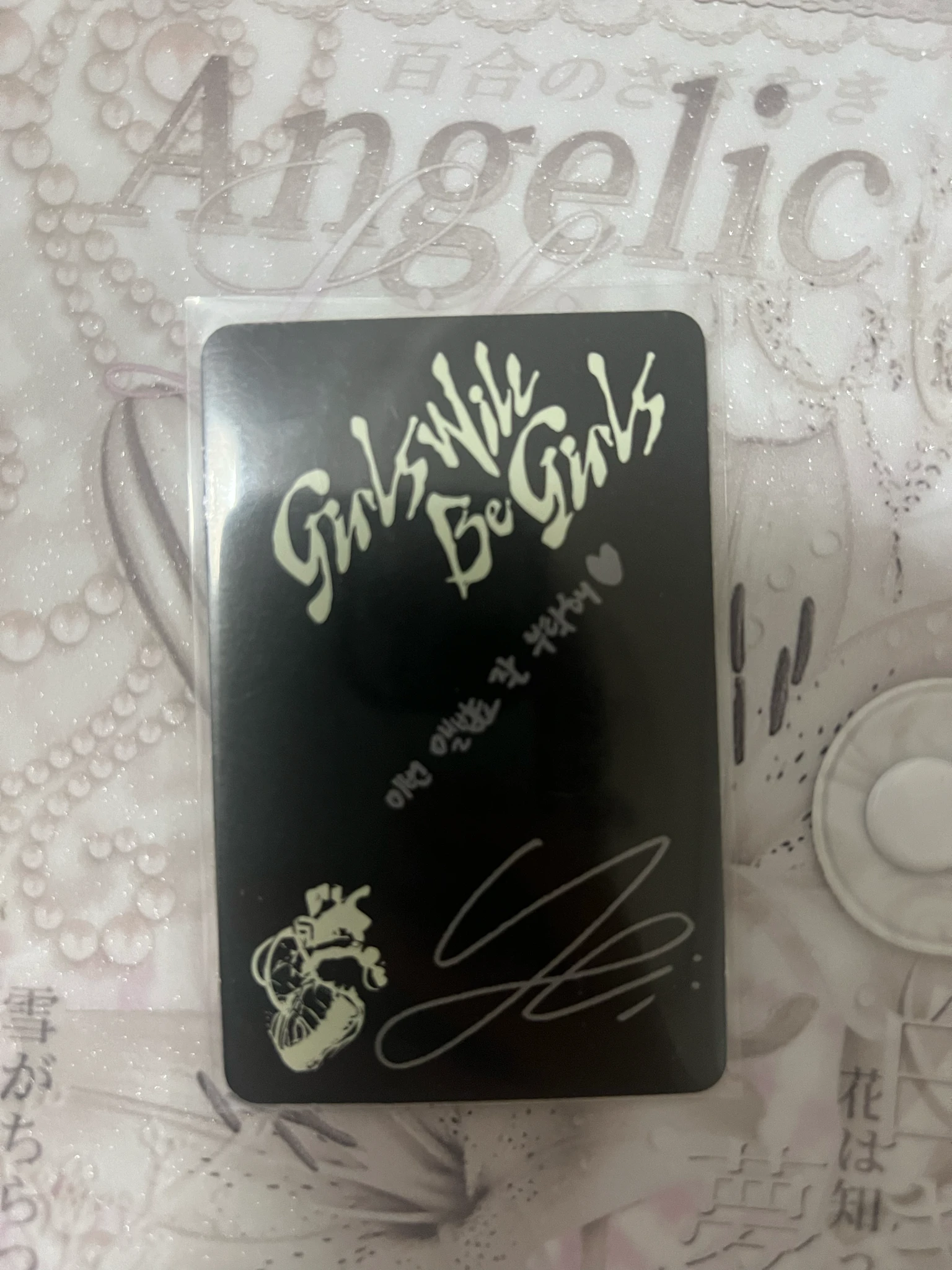 ITZY Yeji ITZY - Yeji - Girls Will Be Girls Album album photocard photobook ver. listing photo 2