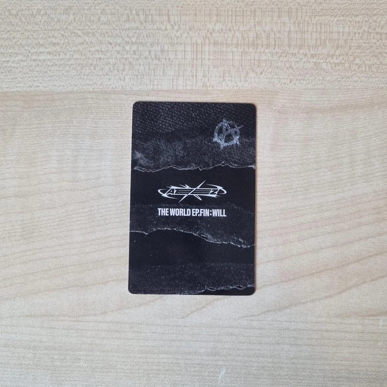ATEEZ Hongjoong ATEEZ - Hongjoong - THE WORLD EP.FIN: WILL Album album photocard USA exclusive listing photo 2