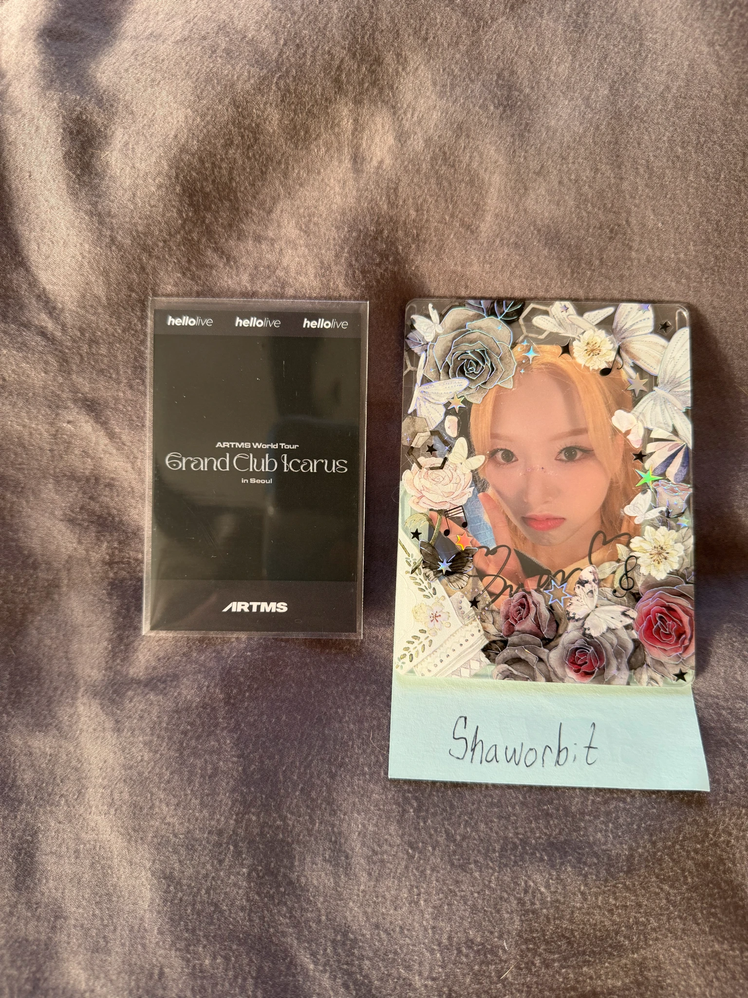 ARTMS HeeJin ARTMS - HeeJin - Grand Club Icarus Tour Event hellolive polaroid listing photo 2