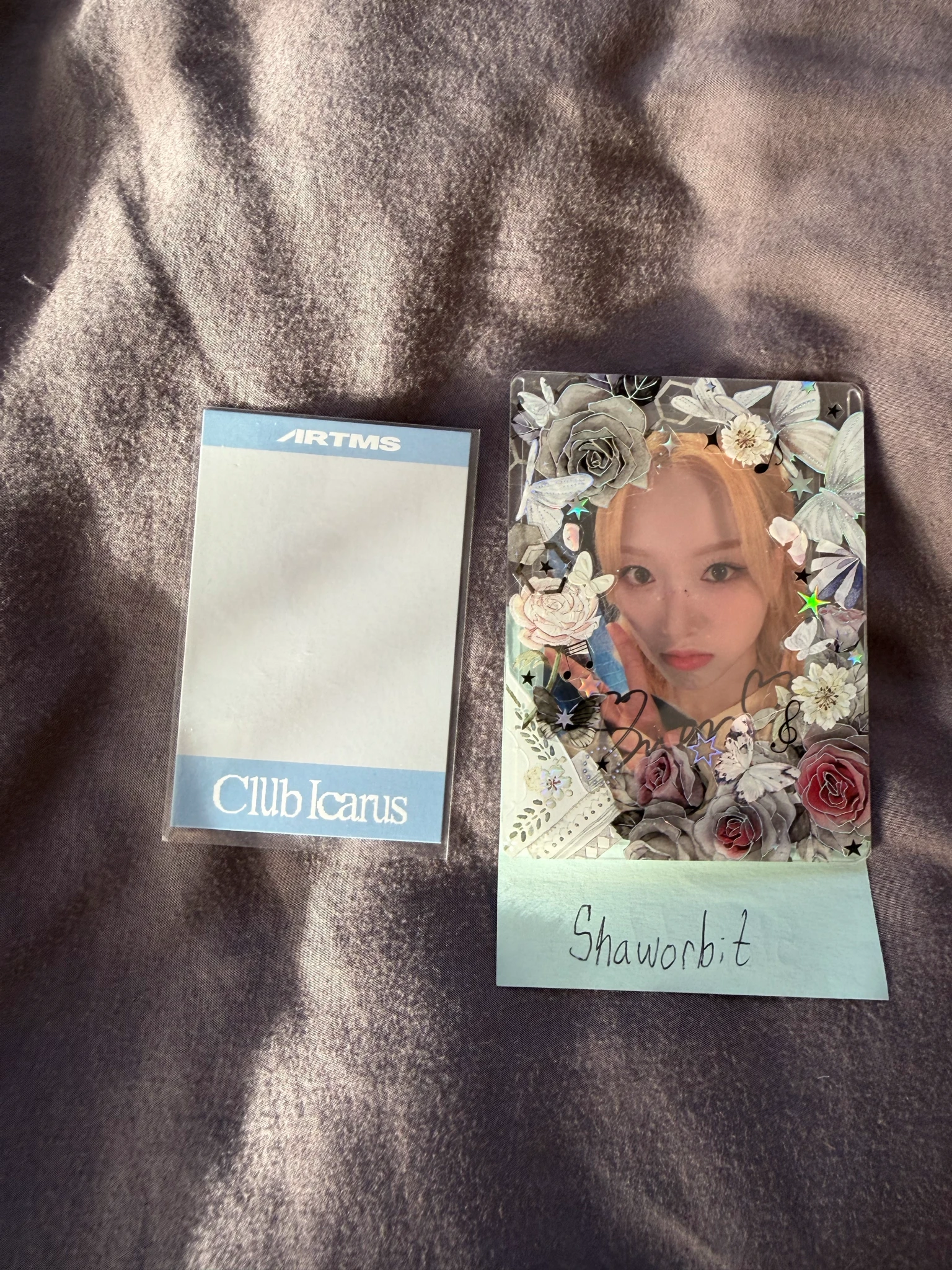 ARTMS Choerry ARTMS - Choerry - Club Icarus Album video call/fancall apple music round 2 polaroid listing photo 2