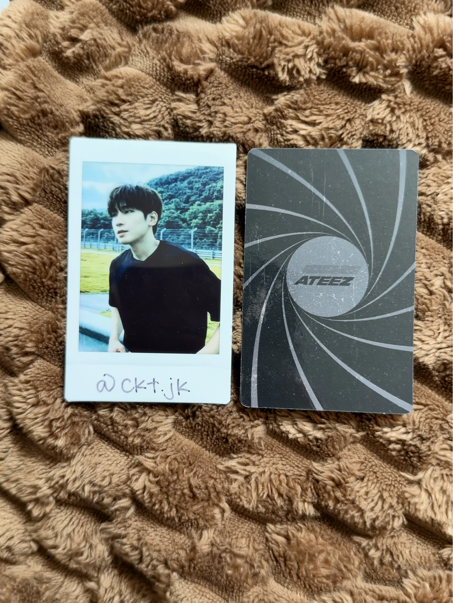 ATEEZ Yeosang ATEEZ - Yeosang - Golden Hour : Part.1 Album target exclusive Spy listing photo 2