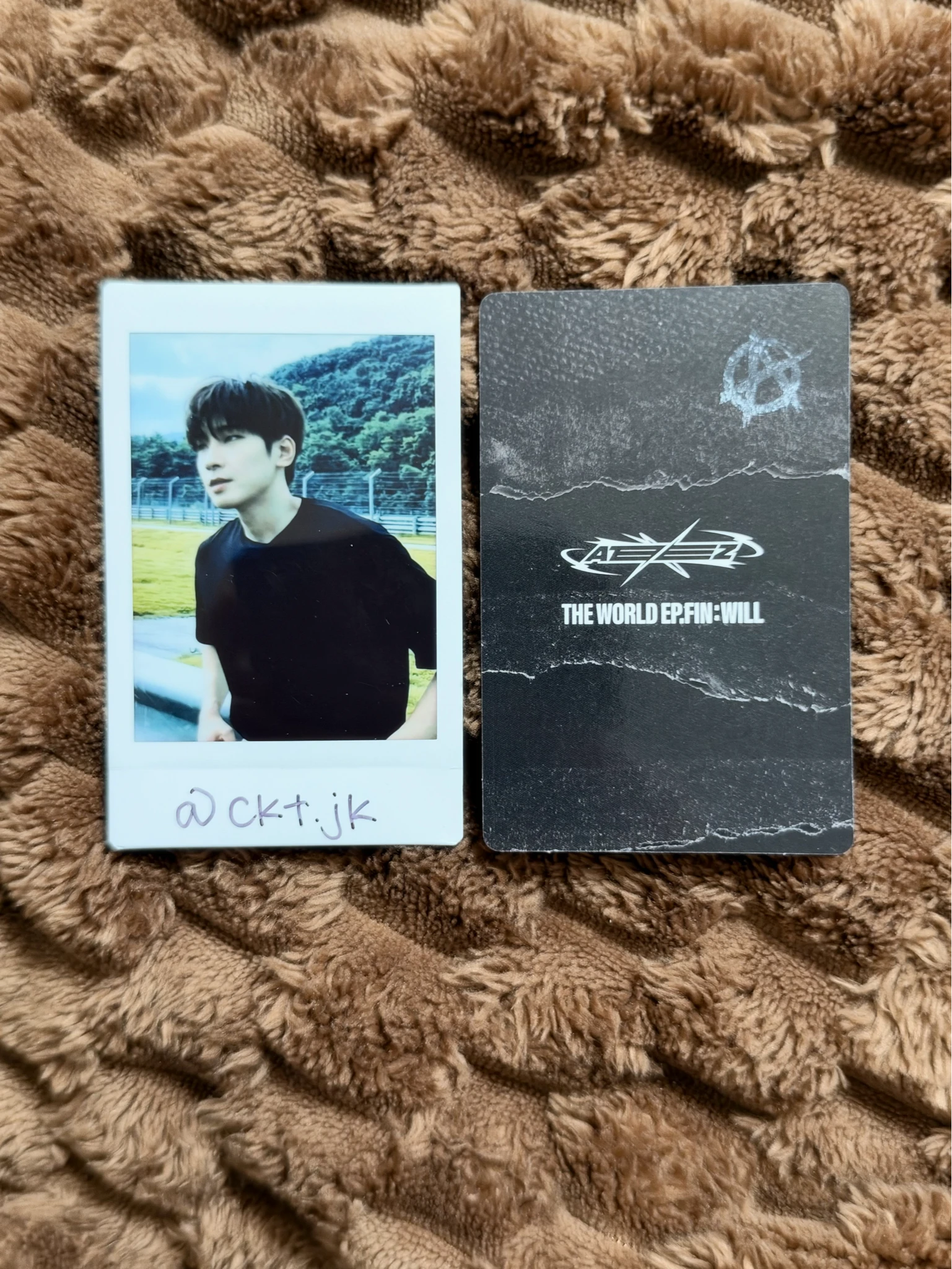 ATEEZ Yeosang ATEEZ - Yeosang - THE WORLD EP.FIN: WILL Album album photocard USA exclusive listing photo 2