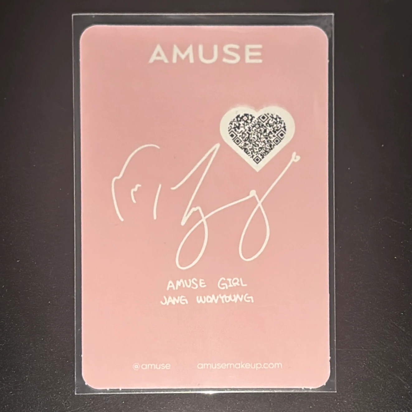 IVE Wonyoung IVE - Wonyoung - Wonyoung x AMUSE Other amuse round 1 listing photo 2