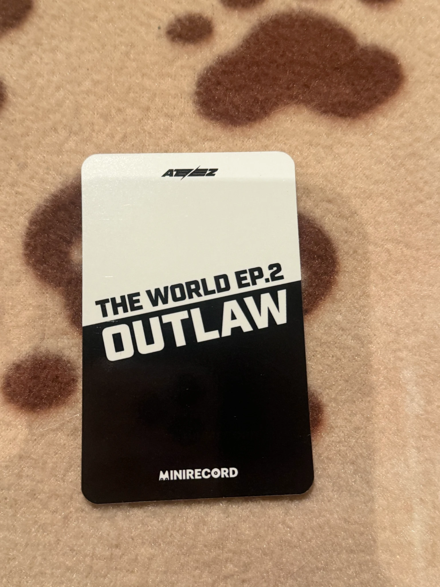 ATEEZ Seonghwa ATEEZ - Seonghwa - THE WORLD EP.2 : OUTLAW Album minirecord shop round 3 voice call listing photo 2