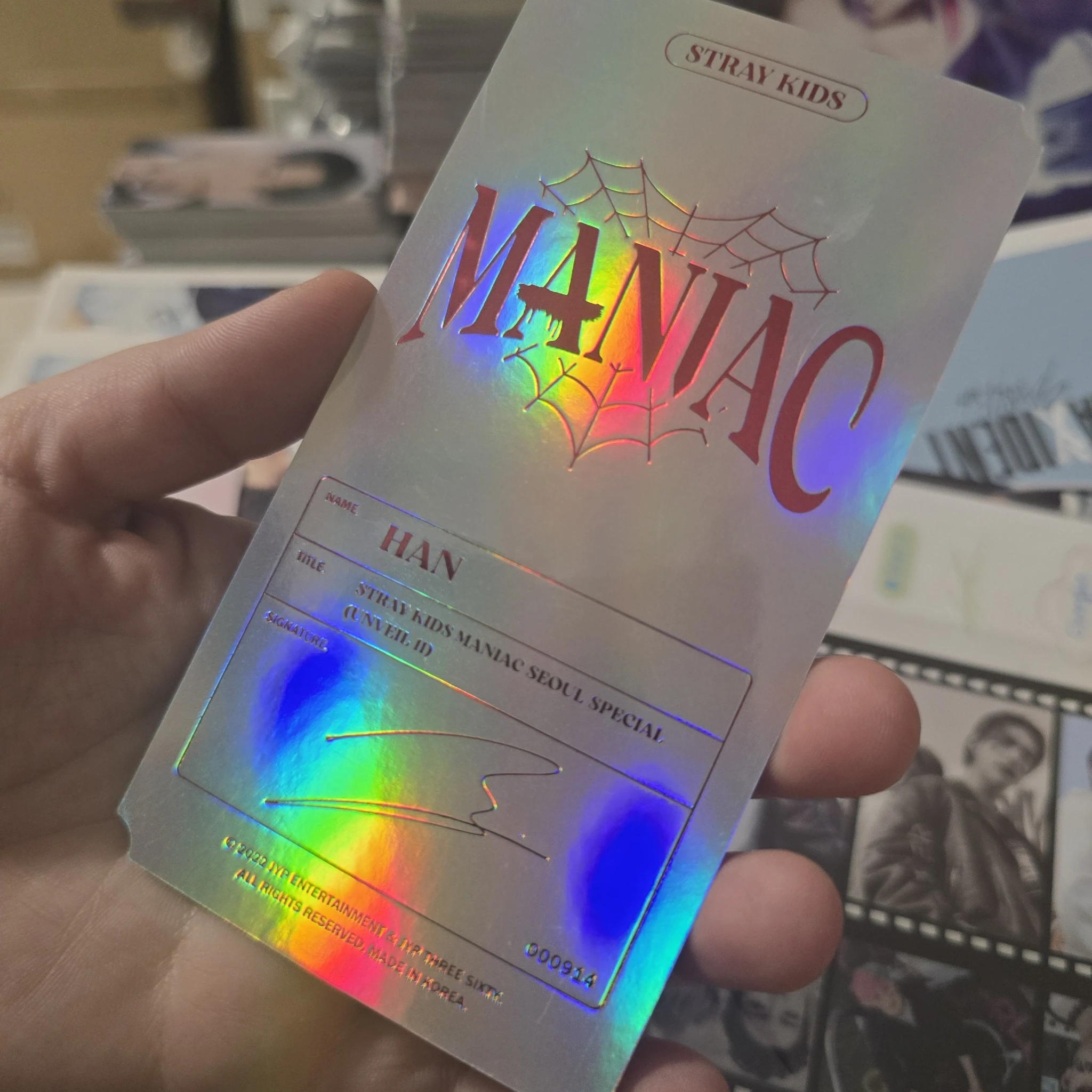 Stray Kids HAN Stray Kids - HAN - Maniac World Tour Event unveil 11 merch ticket listing photo 2