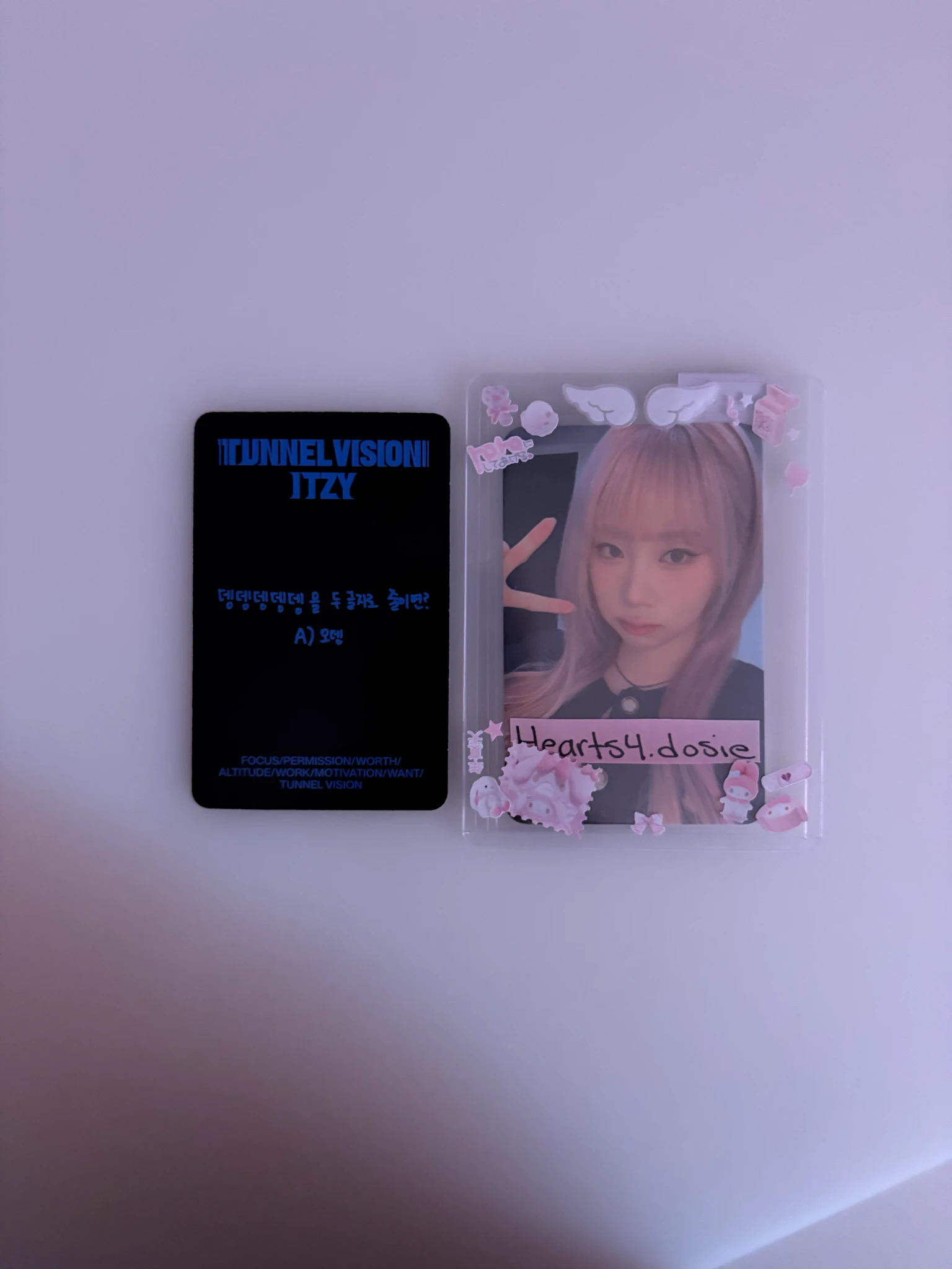 ITZY Yuna ITZY - Yuna - TUNNEL VISION Album album photocard A version listing photo 2