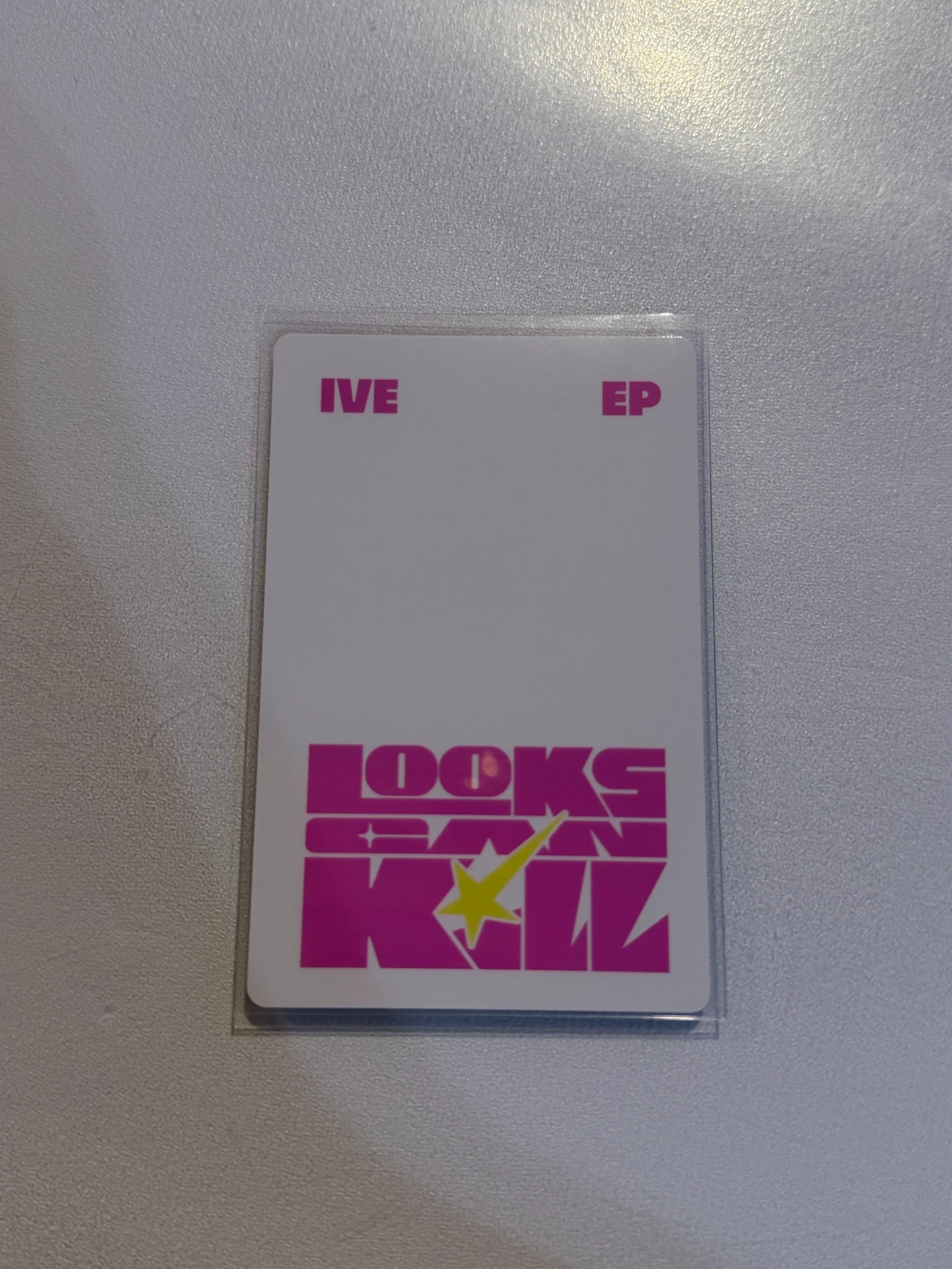 IVE Liz IVE - Liz - Looks Can Kill Album hello82 retail exclusive offline listing photo 2