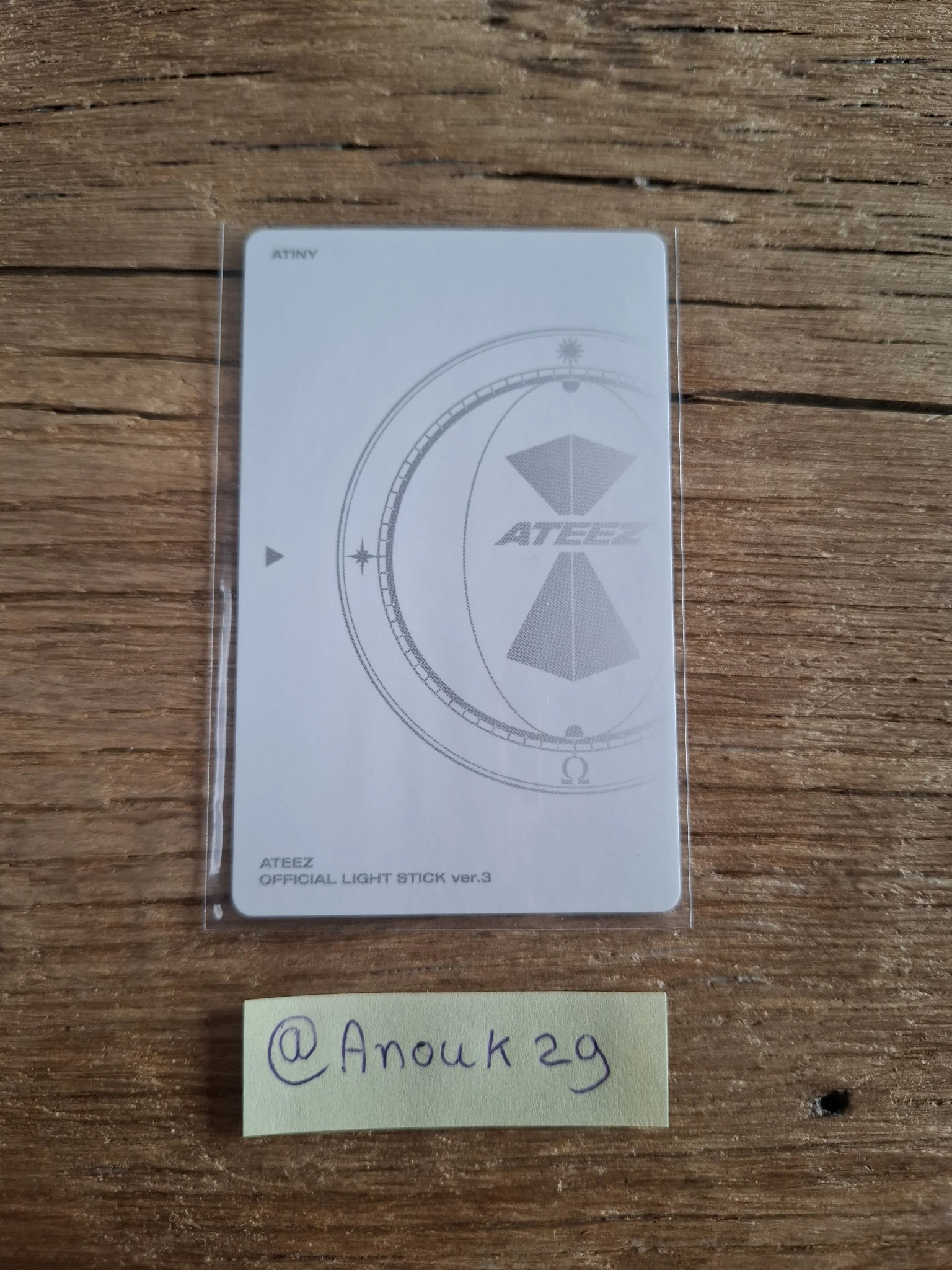 ATEEZ Jongho ATEEZ - Jongho - OFFICIAL LIGHT STICK VER.3 Other merch photocard lightstick listing photo 2