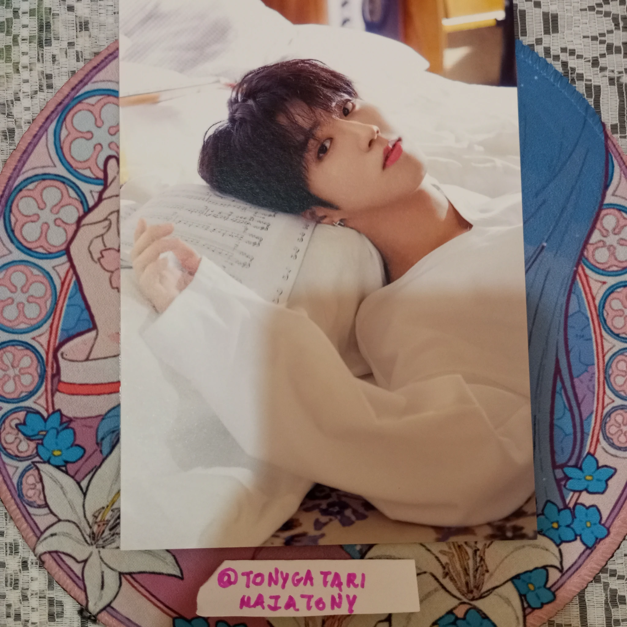 Stray Kids HAN Stray Kids - HAN - 2021 Season's Greetings Other season's greetings postcard postcard set postcard book listing photo 3