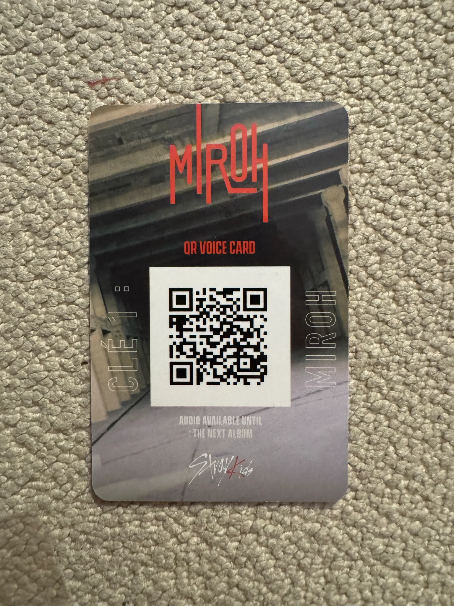 Stray Kids Lee Know Stray Kids - Lee Know - Clé 1: Miroh Album album photocard red border ver. listing photo 3