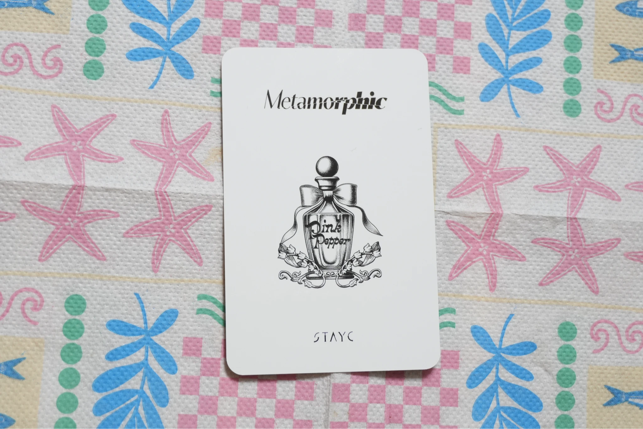 STAYC Isa STAYC - Isa - Metamorphic Album merch photocard pop-up store diffuser listing photo 2