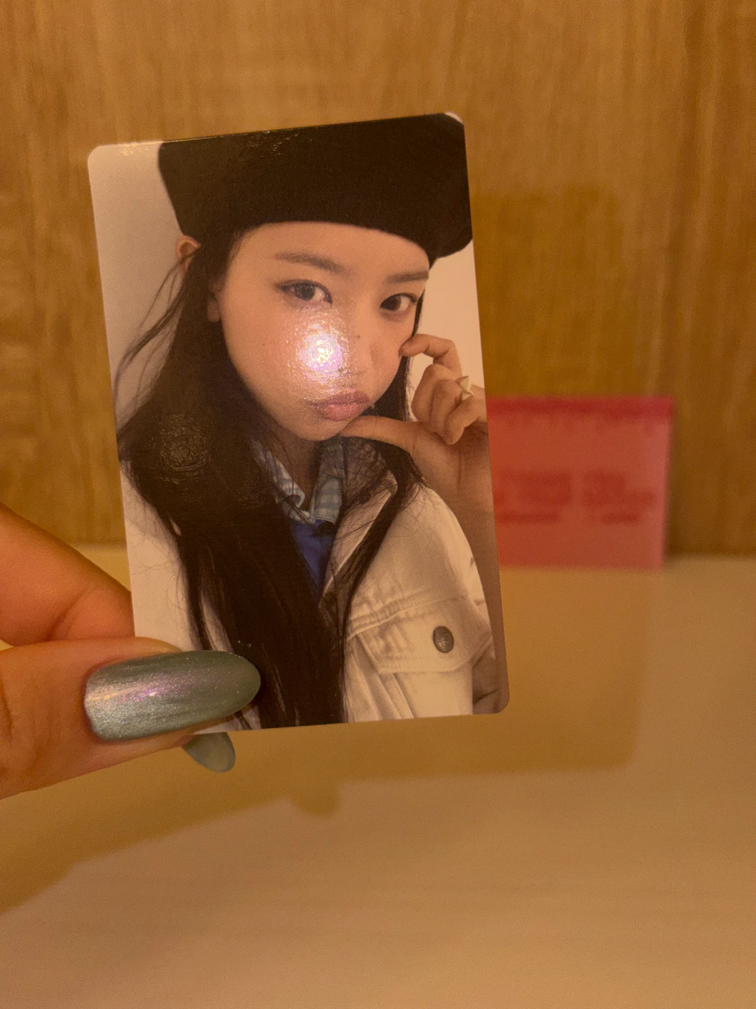 ILLIT Moka ILLIT - MOKA - bomb Album gllit ver album photocard listing photo 3