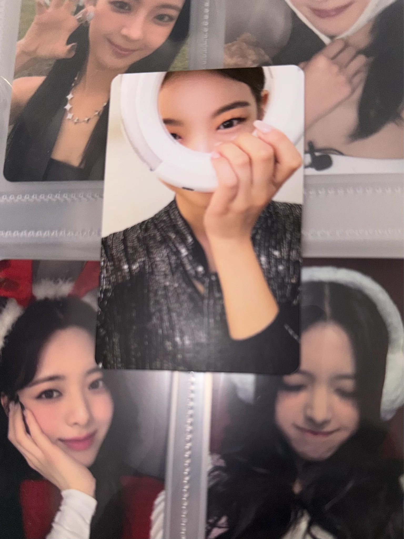 ITZY Lia ITZY - Lia - Light Ring V1 Other photocard set listing photo 3
