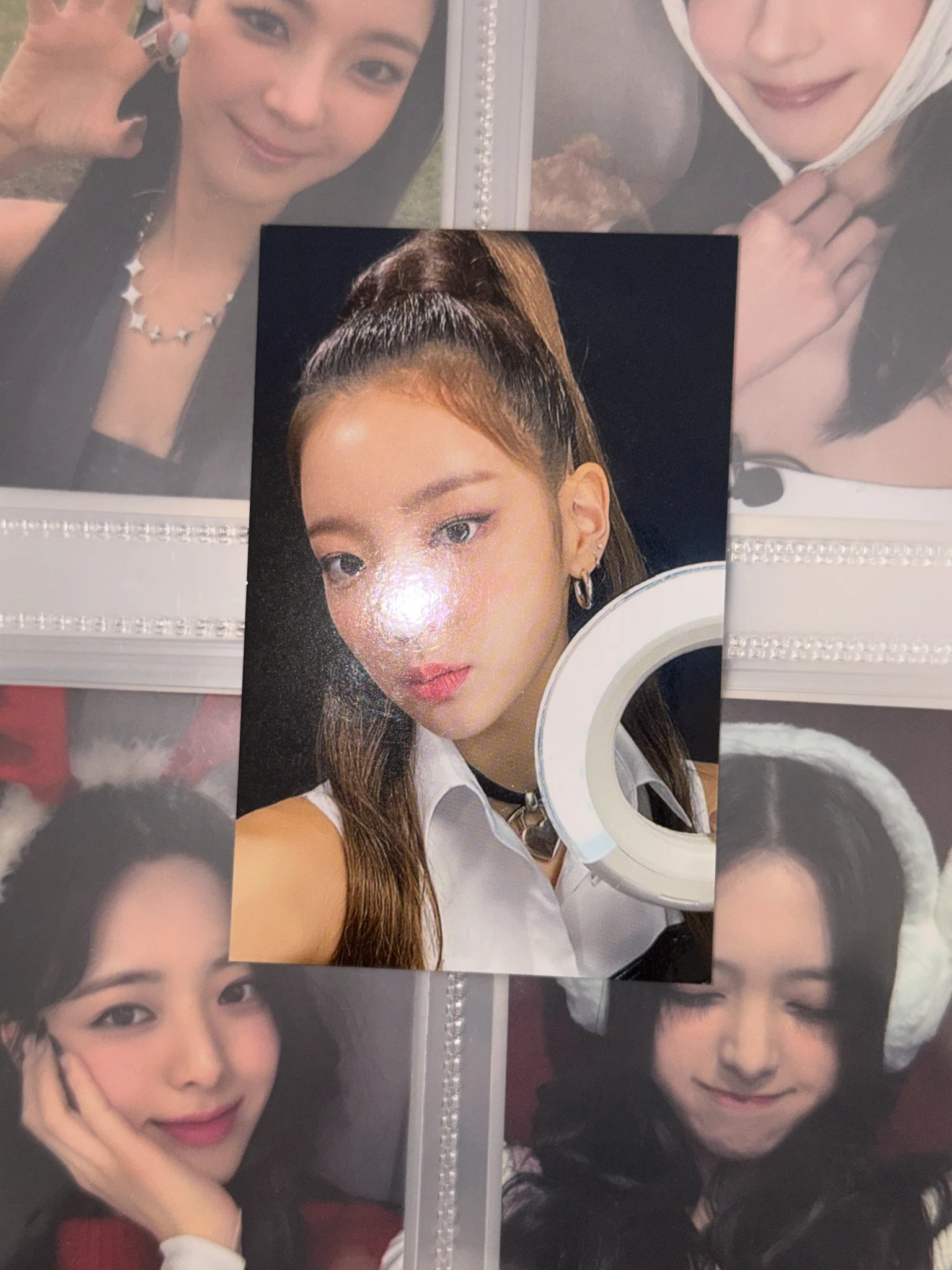 ITZY Lia ITZY - Lia - Light Ring Ver 1 Other pop-up store listing photo 3