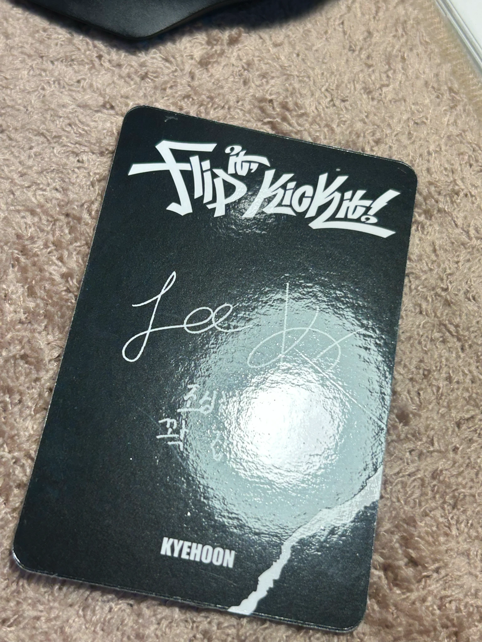 KickFlip Kyehoon KickFlip - Kyehoon - Flip It, Kick It! Album album photocard B version ON Board version listing photo 3