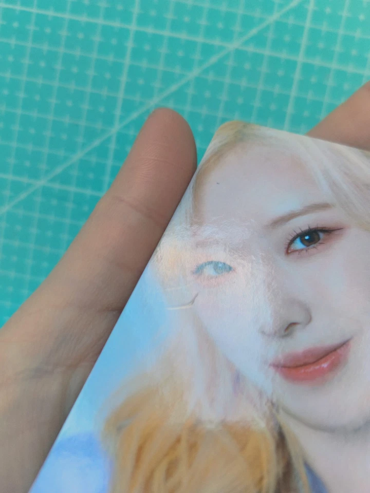 ARTMS HaSeul ARTMS - HaSeul - Binary01 Physical Objekts Other merch photocard listing photo 3