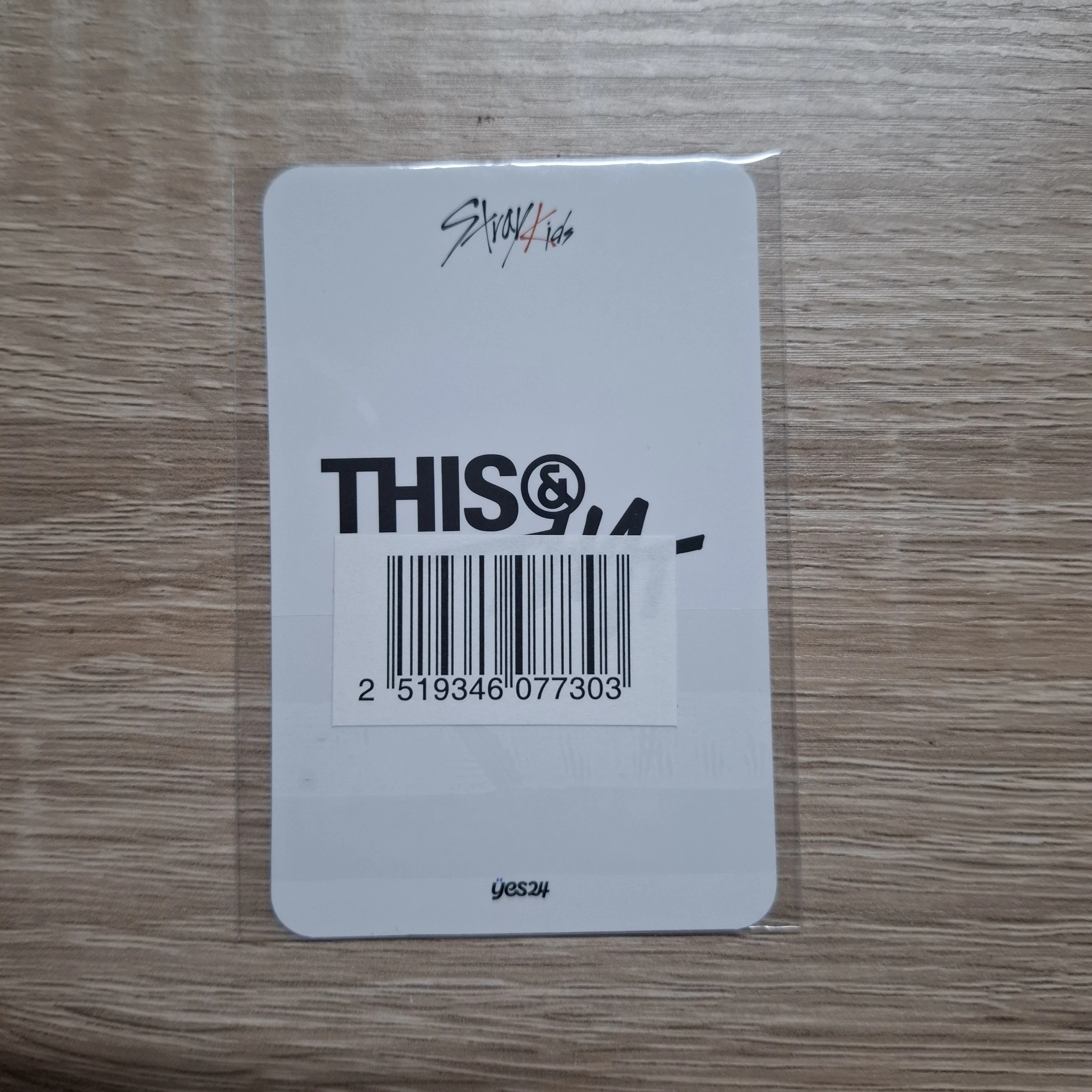 Stray Kids I.N Stray Kids - I.N - THIS & THAT Album yes24 pob (pre-order benefit) listing photo 3
