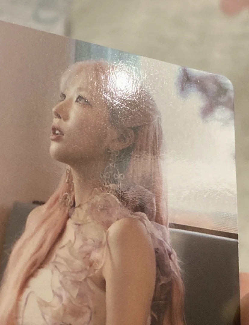 LOONA Kim Lip LOONA - Kim Lip - Flip That Album album photocard AR photocard listing photo 3