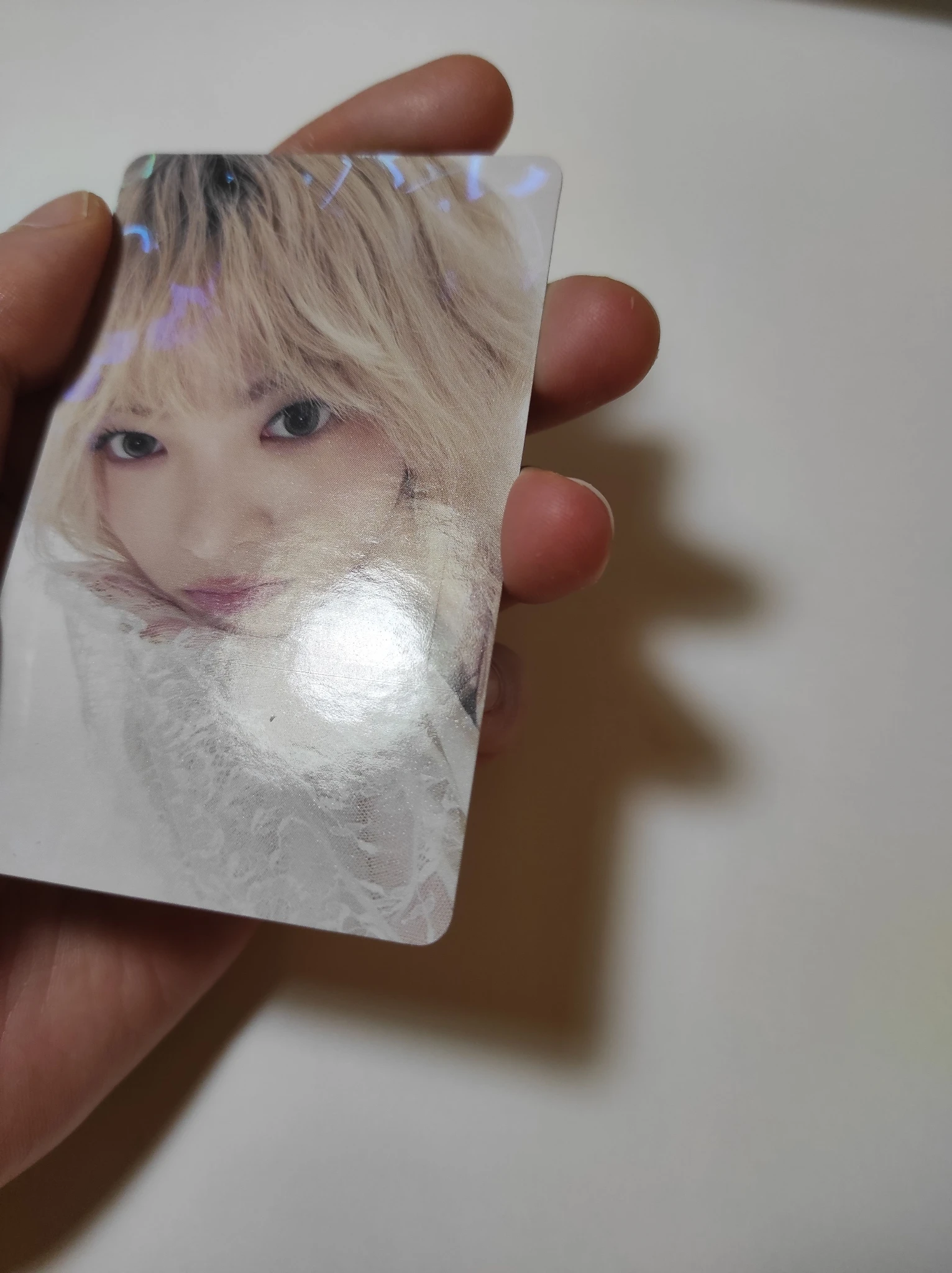 LE SSERAFIM Hong Eunchae LE SSERAFIM - Hong Eunchae - HOT Album weverse japan pre-order benefit (pob) holographic (hologram) listing photo 3