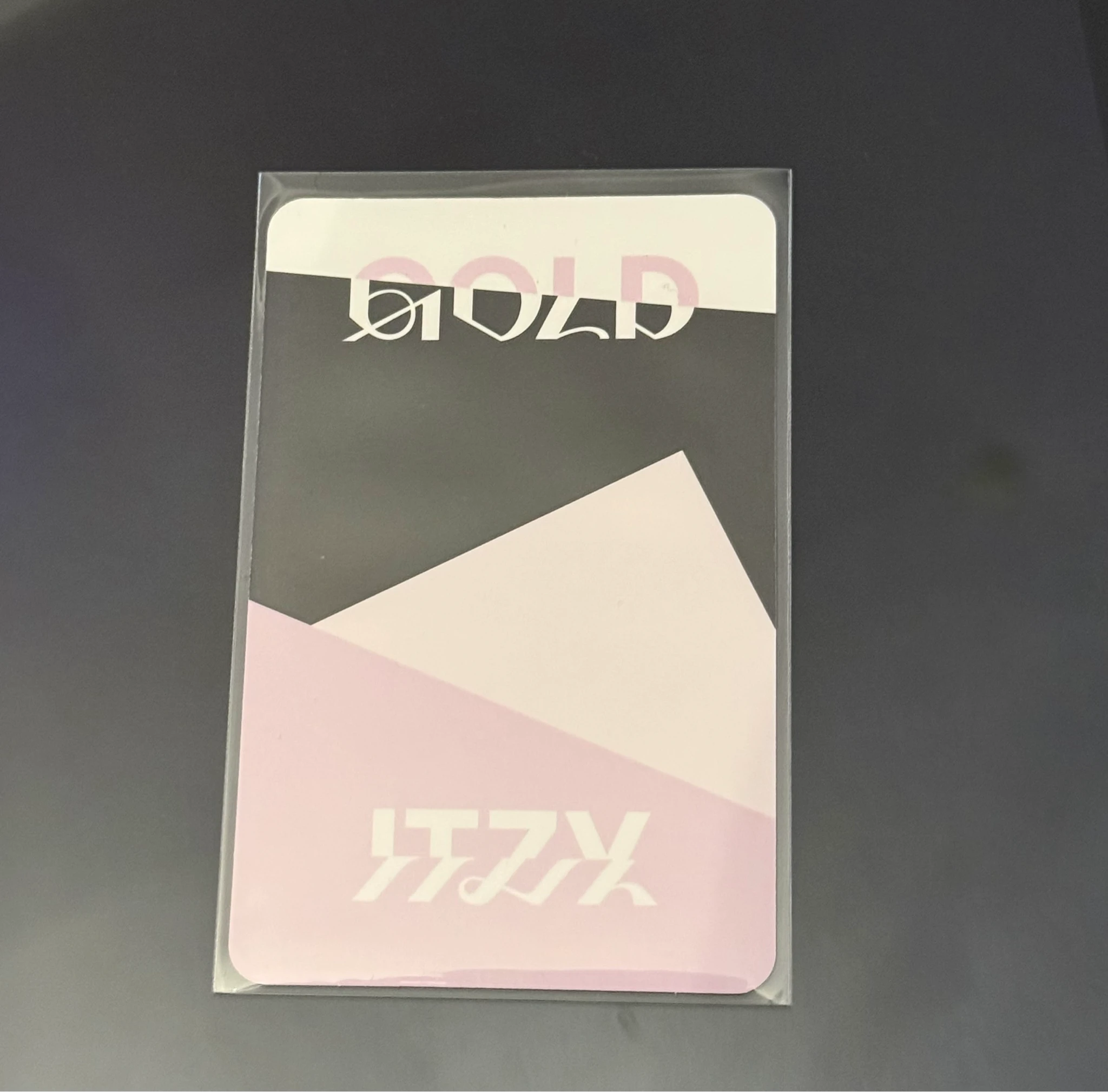 ITZY ITZY - GOLD Album listing photo 3