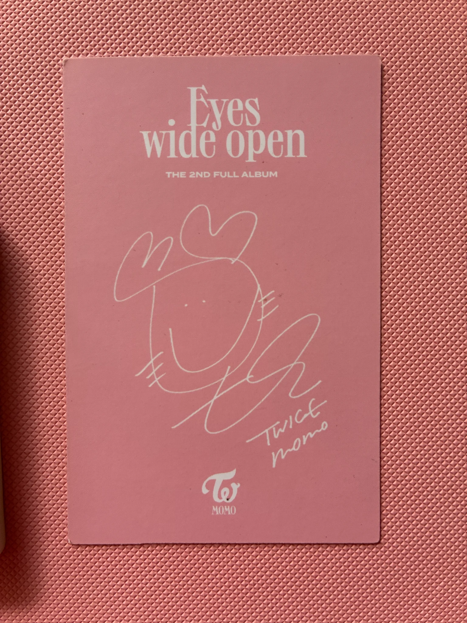 TWICE Momo TWICE-Momo-Album-eyes wide open listing photo 3