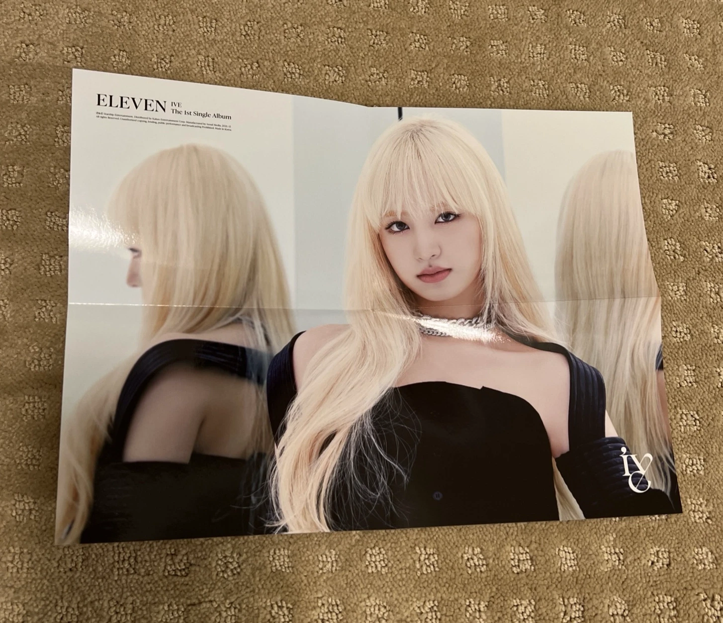 IVE Liz IVE - Liz - ELEVEN Album folded poster album inclusion horizontal listing photo 3