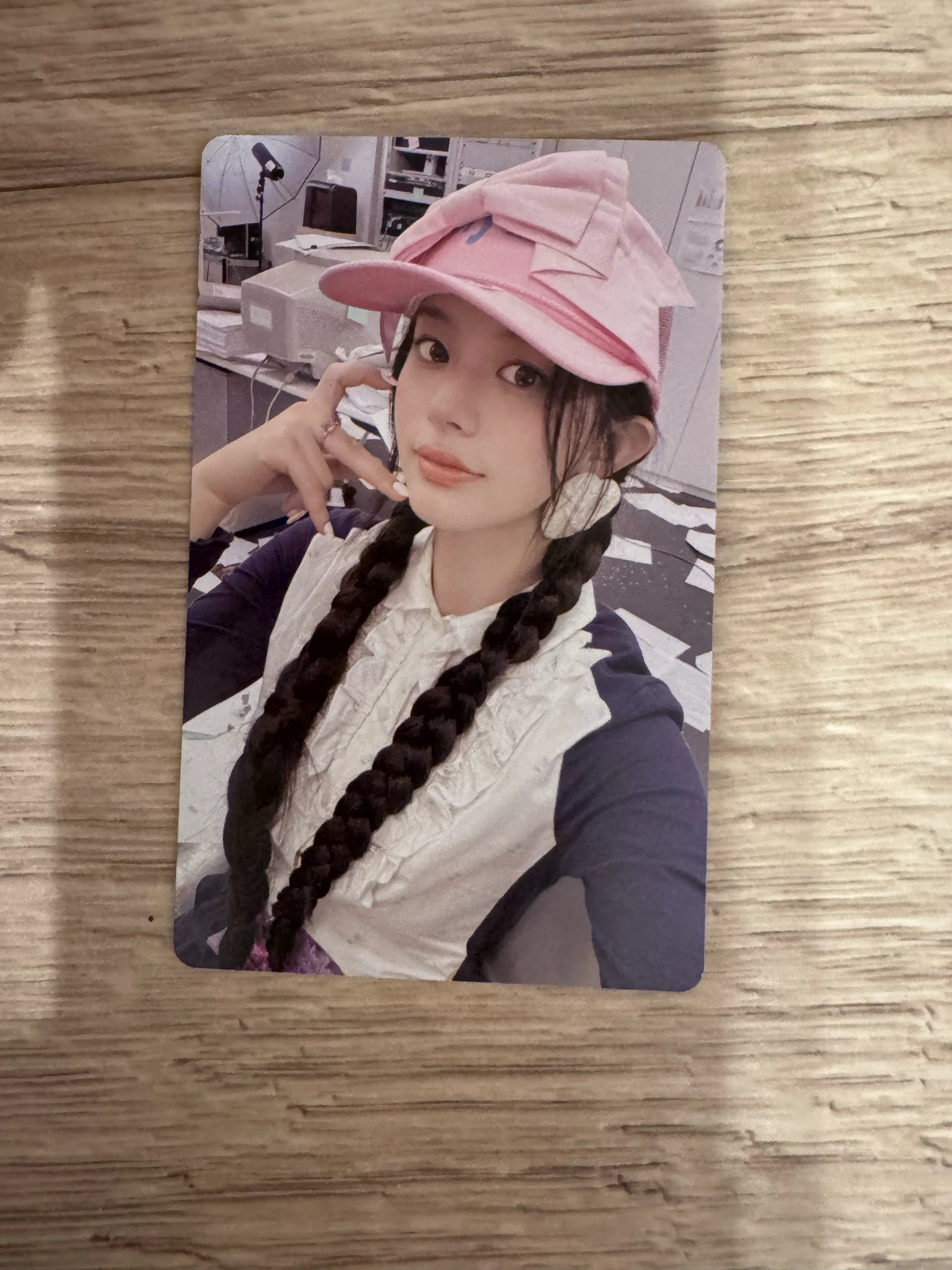 ILLIT Minju ILLIT - NOT CUTE ANYMORE Album not cute version album photocard listing photo 3