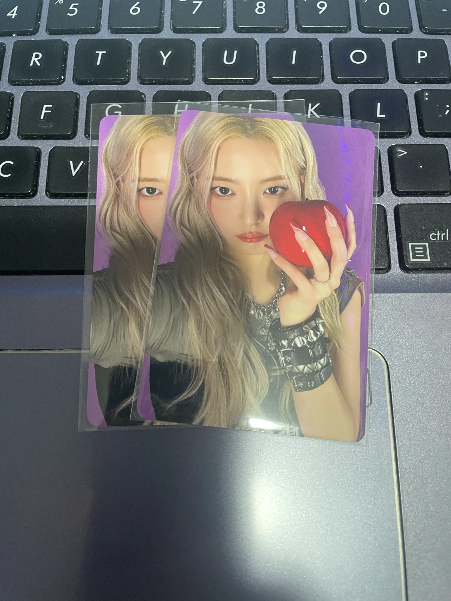 ITZY Lia ITZY - Lia - Ringo Album regular version album photocard listing photo 3