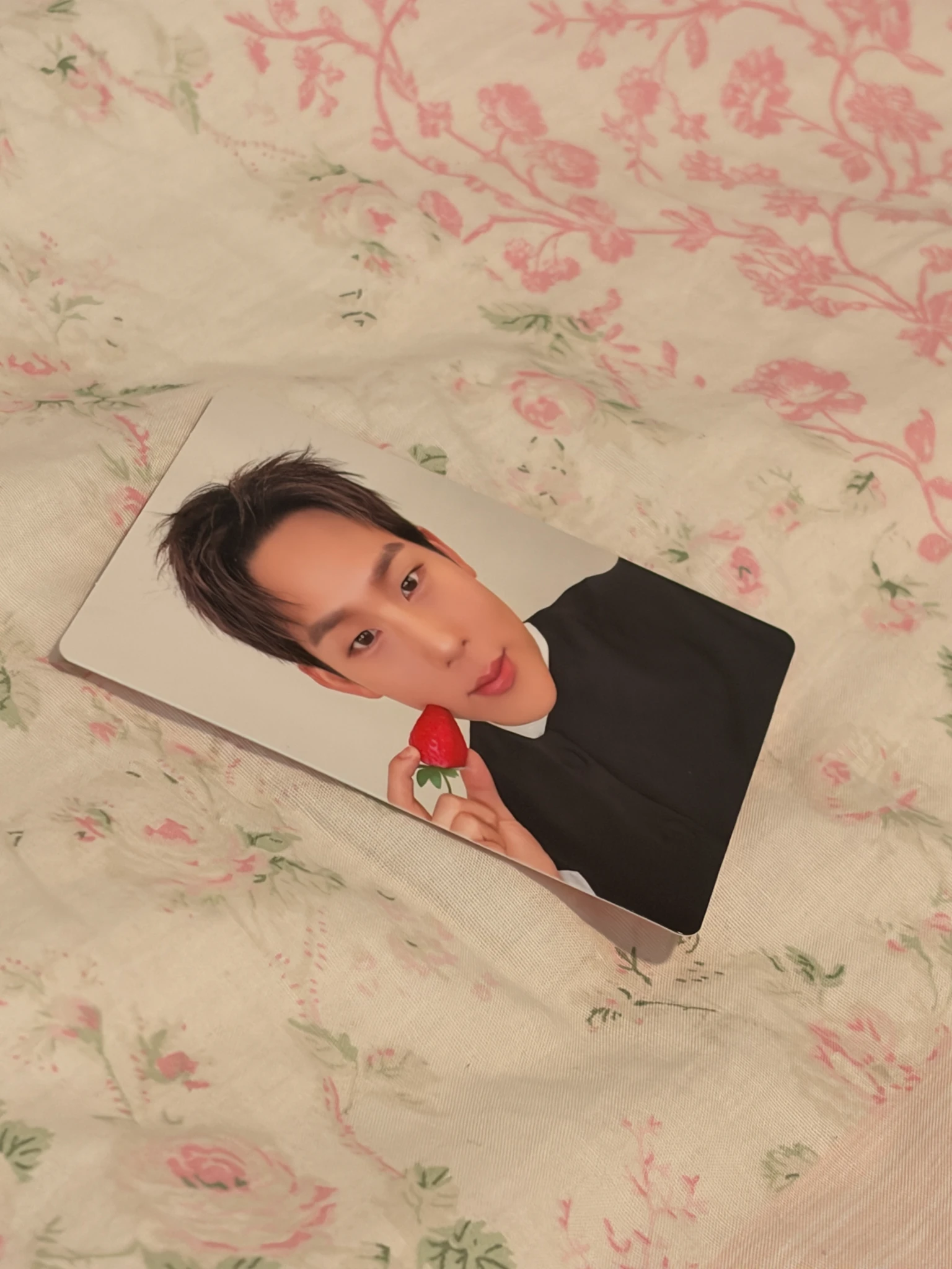 MONSTA X Joohoney MONSTA X - Joohoney - Unfold Album target exclusive strawberry version listing photo 3