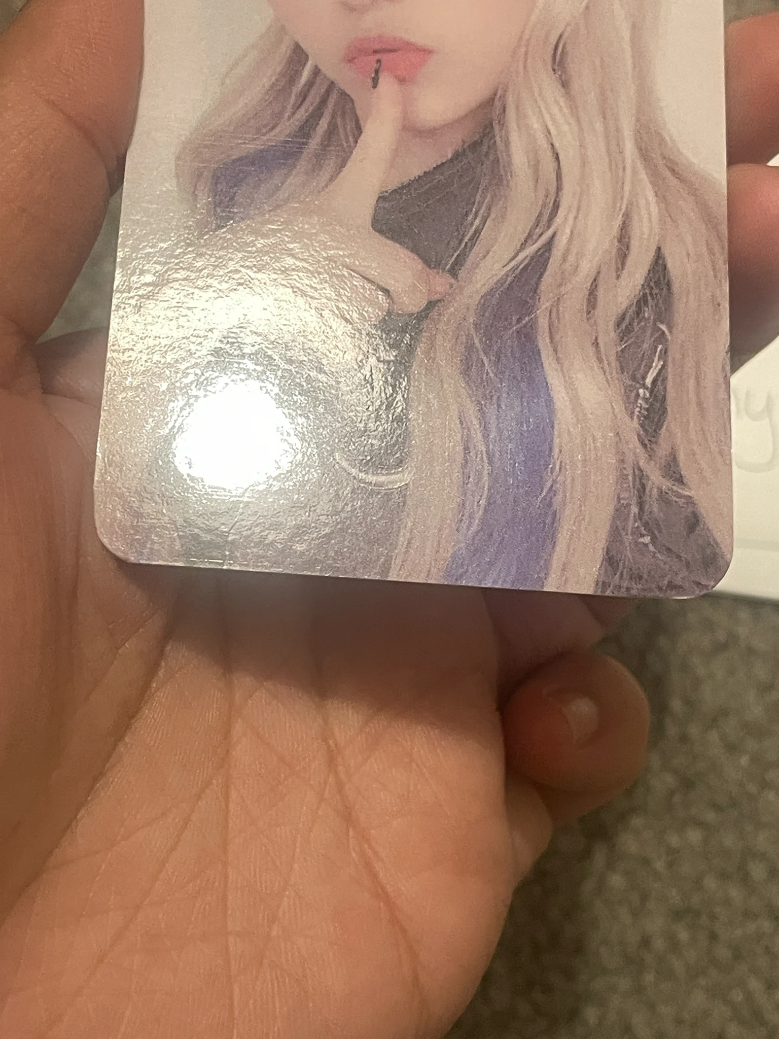 EVERGLOW E:U EVERGLOW - E:U - Hush Album broadcast listing photo 4