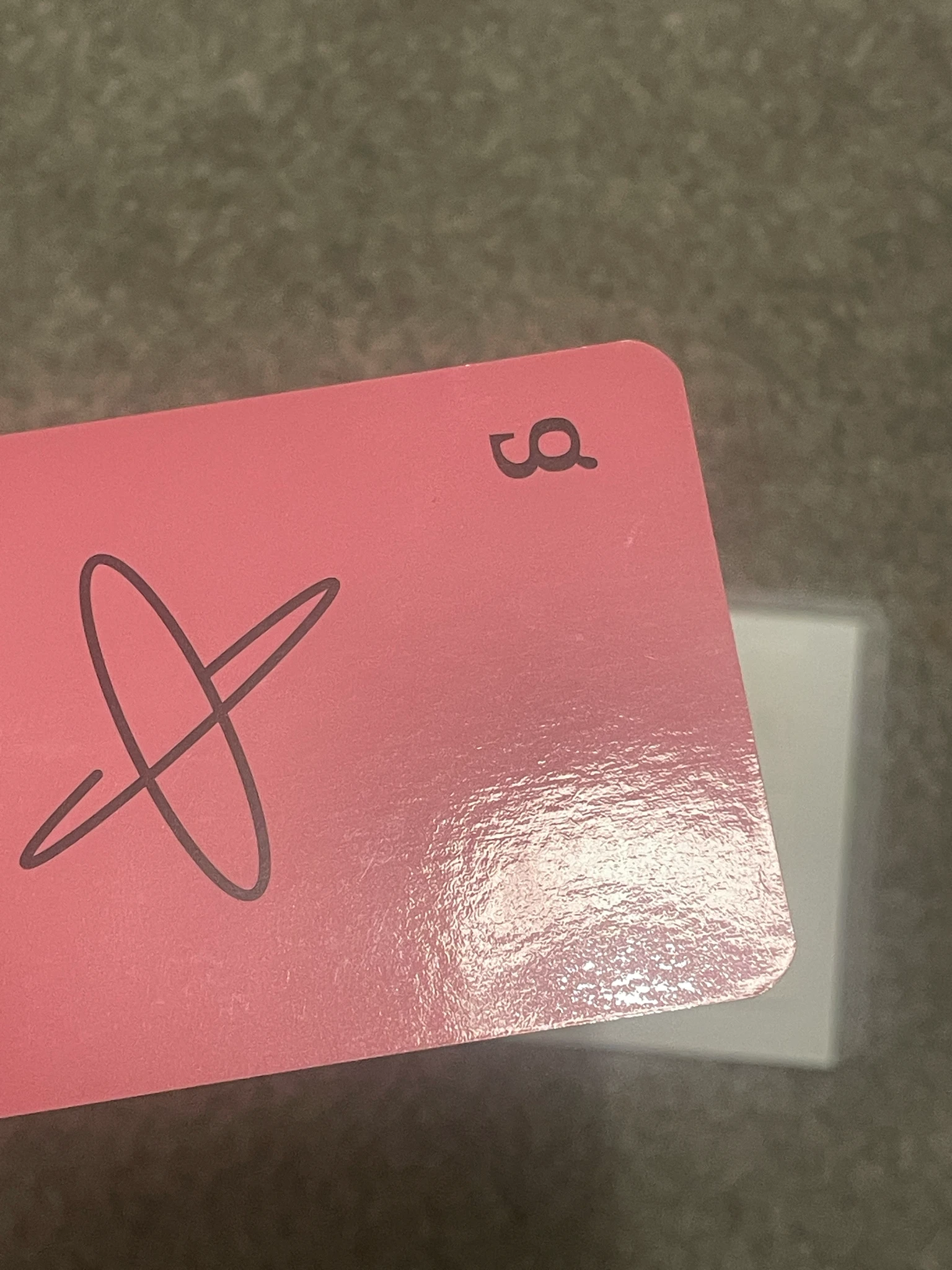 EVERGLOW E:U EVERGLOW - E:U - -77.82X-78.29 Album album photocard first press only holographic (hologram) listing photo 4