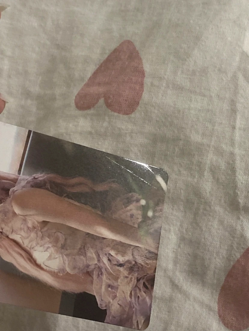LOONA Kim Lip LOONA - Kim Lip - Flip That Album album photocard AR photocard listing photo 4