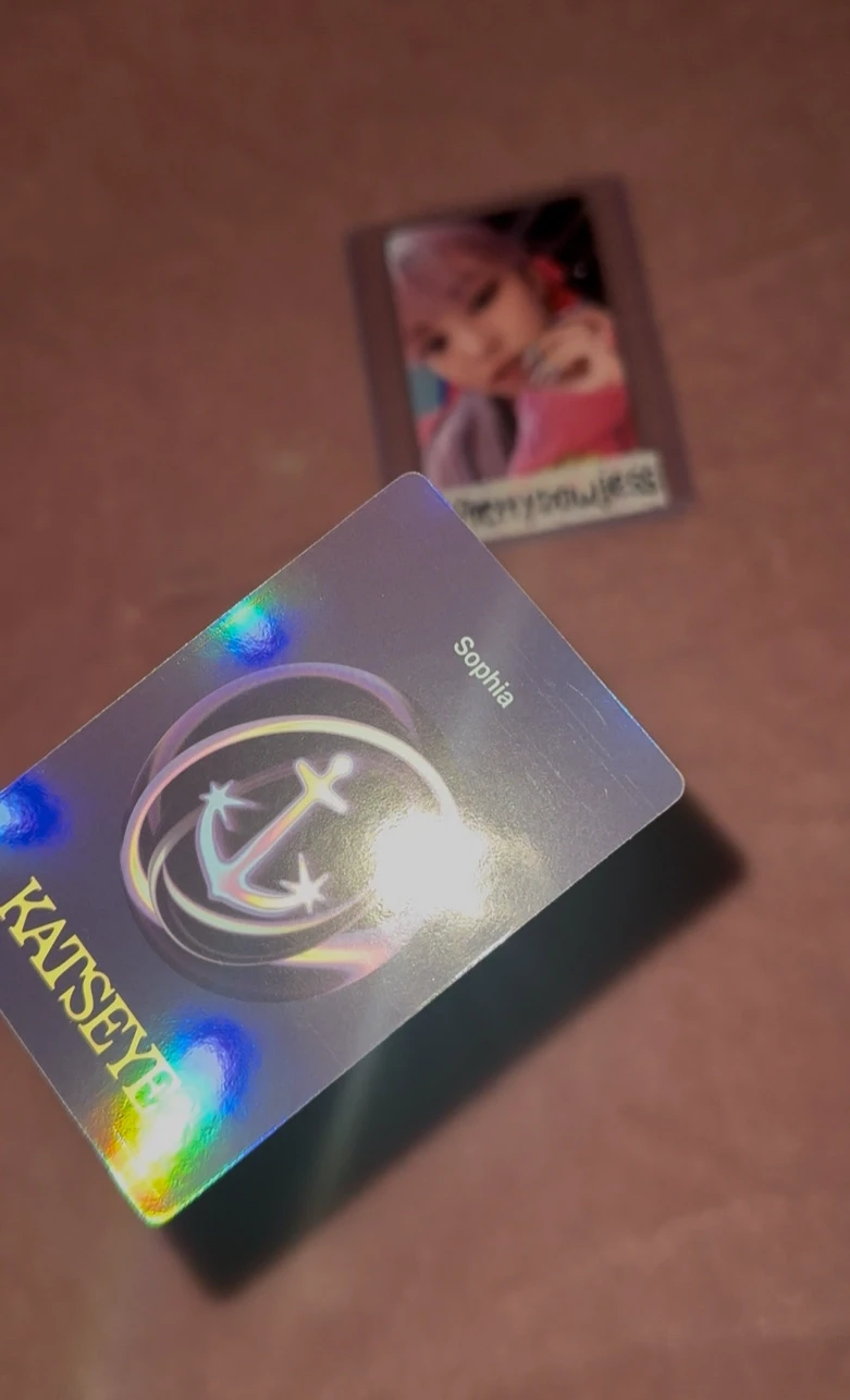 KATSEYE Sophia KATSEYE - Sophia - SIS (Soft Is Strong) Album strong version album photocard listing photo 4