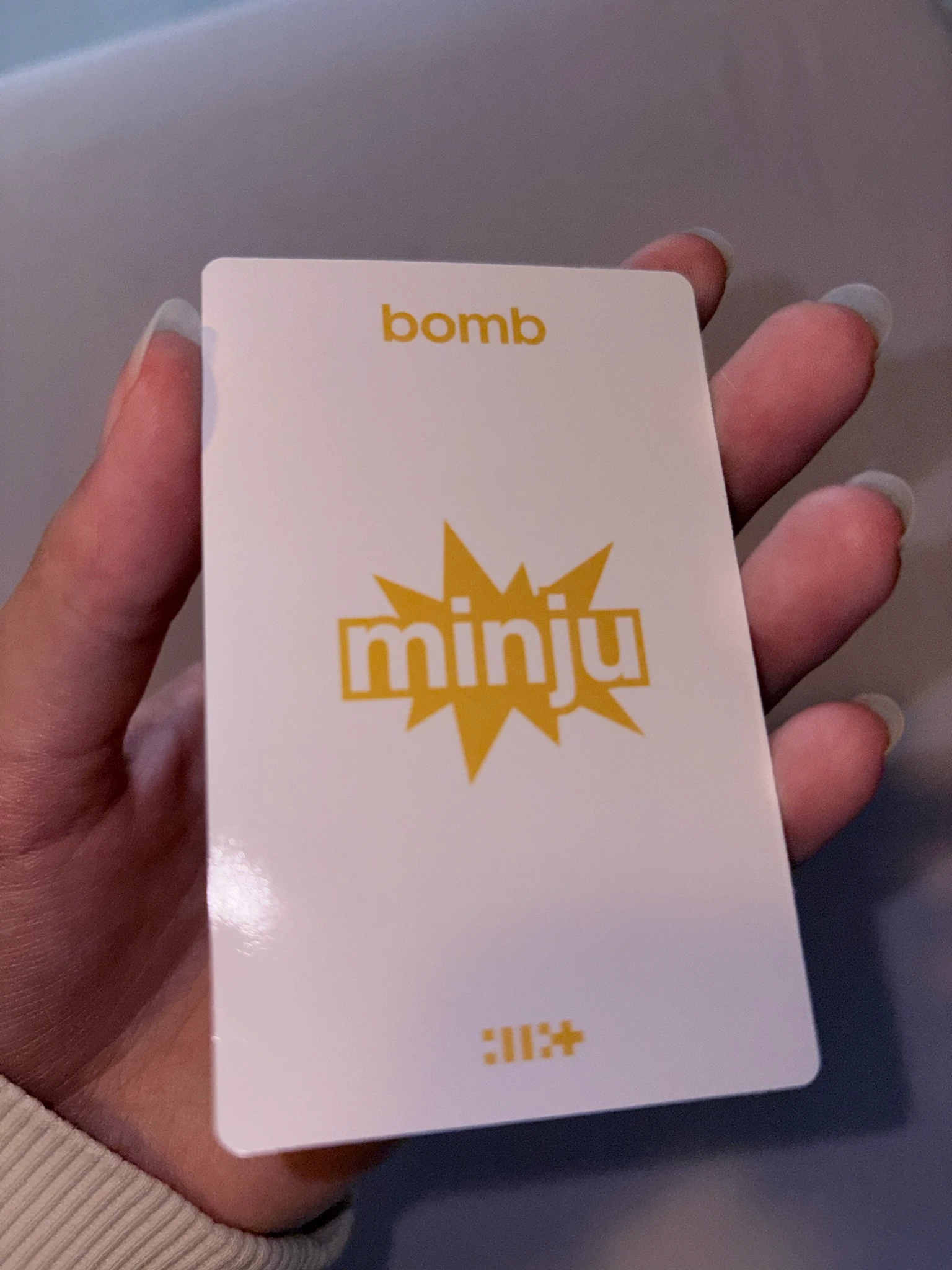 ILLIT Minju ILLIT - MINJU - bomb Album gllit ver album photocard listing photo 4