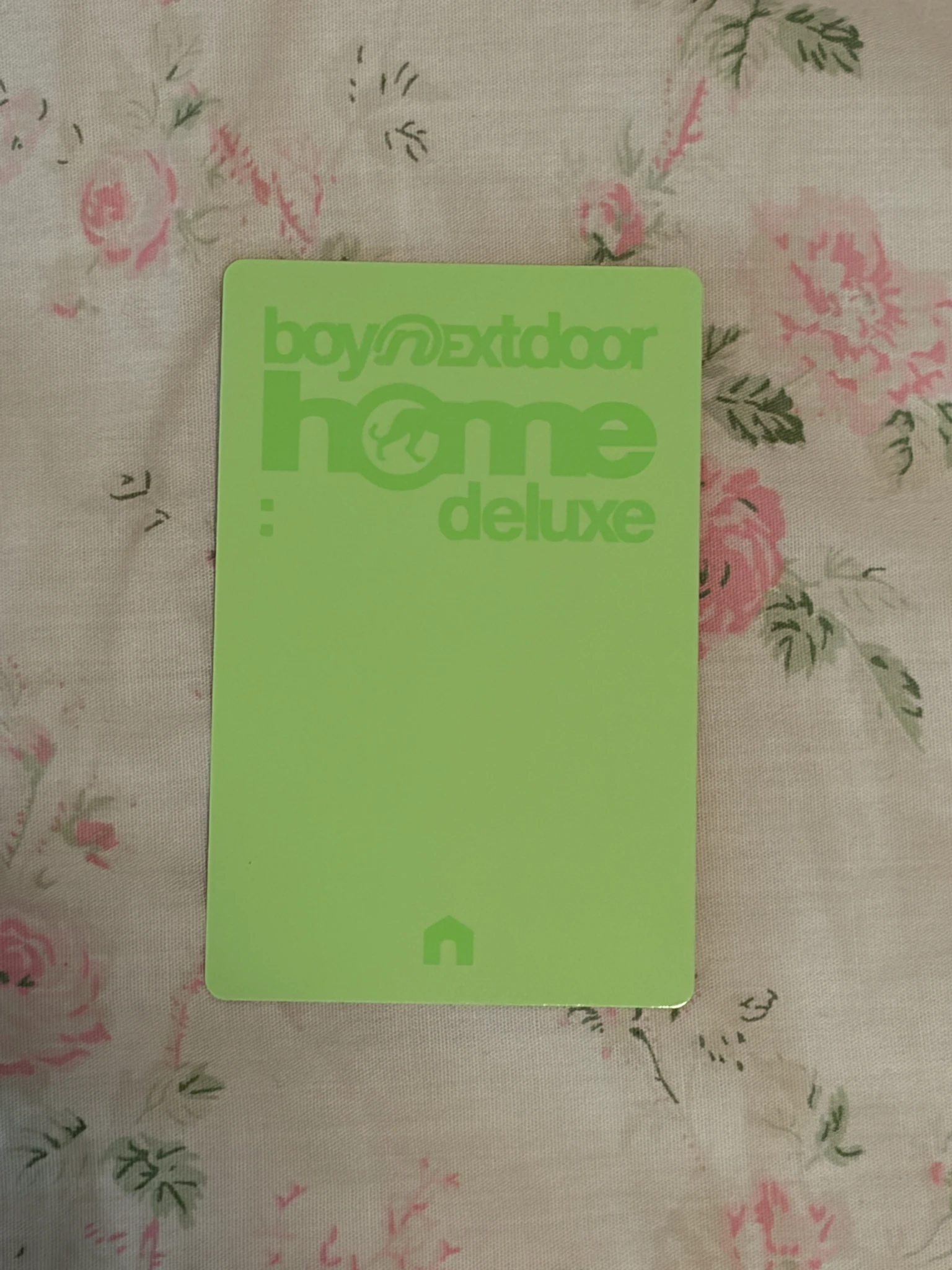 BOYNEXTDOOR Riwoo BOYNEXTDOOR - Riwoo - HOME: DELUXE Album barnes & noble (b&n) retail exclusive listing photo 4