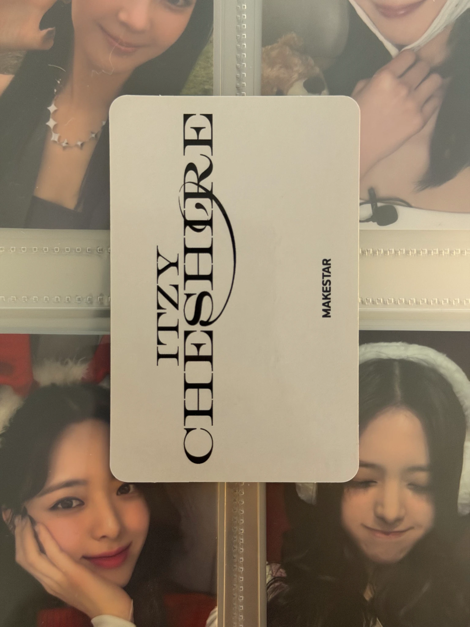 ITZY Yuna ITZY - Yuna - Cheshire Album makestar pre-order benefit (pob) holographic (hologram) listing photo 5