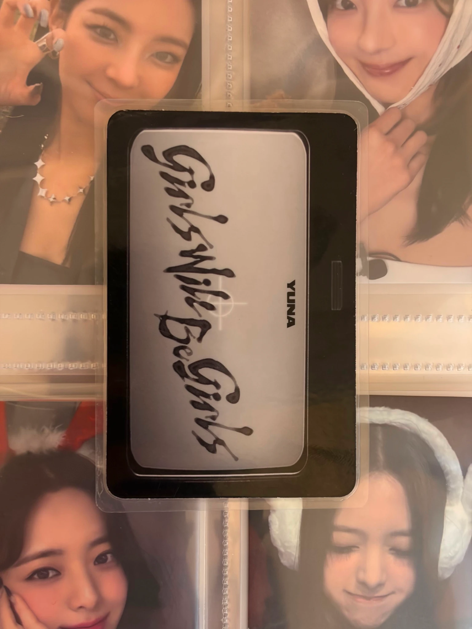 ITZY Yuna ITZY - Yuna - Girls Will Be Girls Album album photocard photobook ver. non-selfie concept photocard listing photo 5