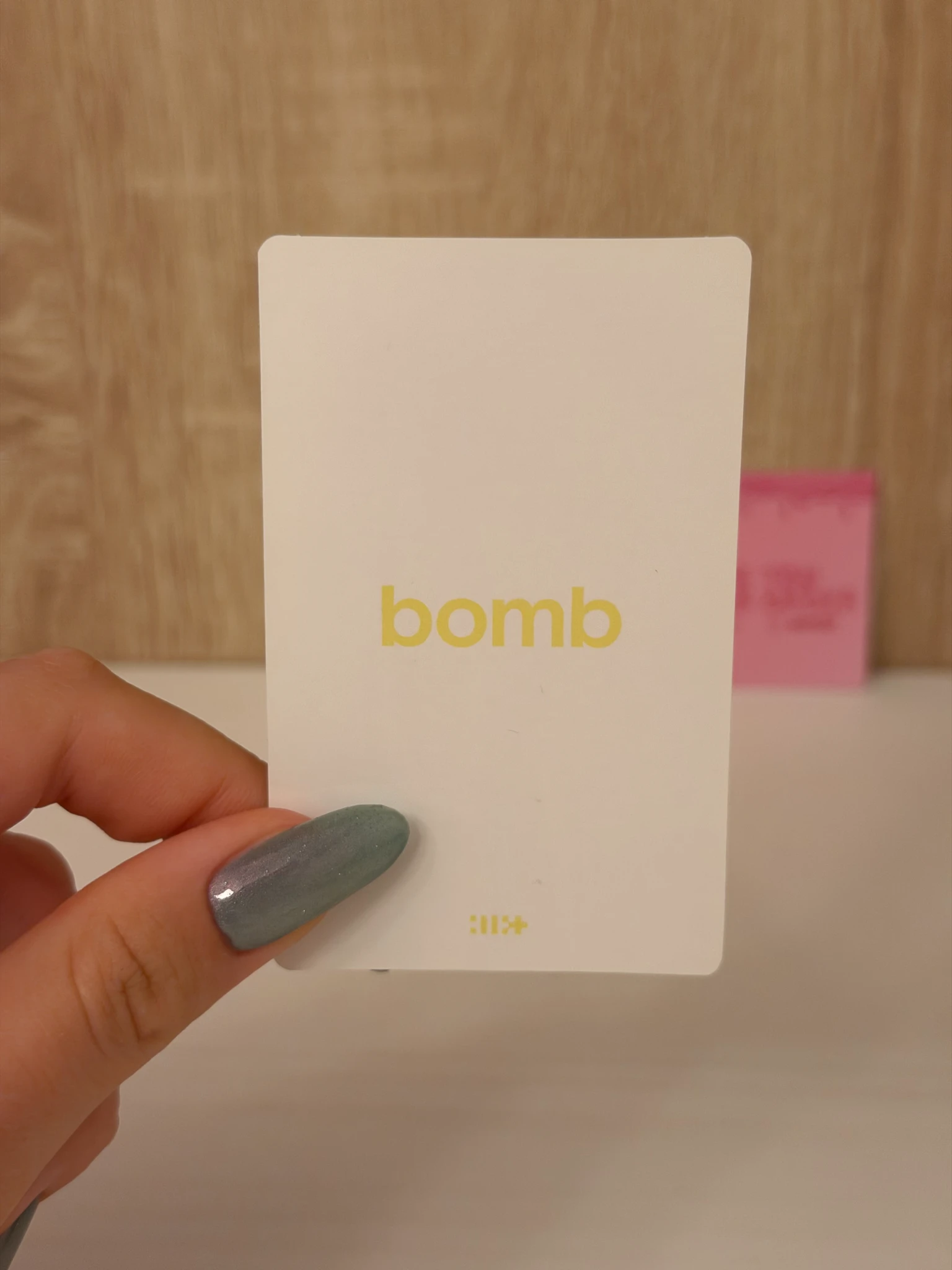ILLIT Moka ILLIT - MOKA - bomb Album star bomb ver album photocard listing photo 6