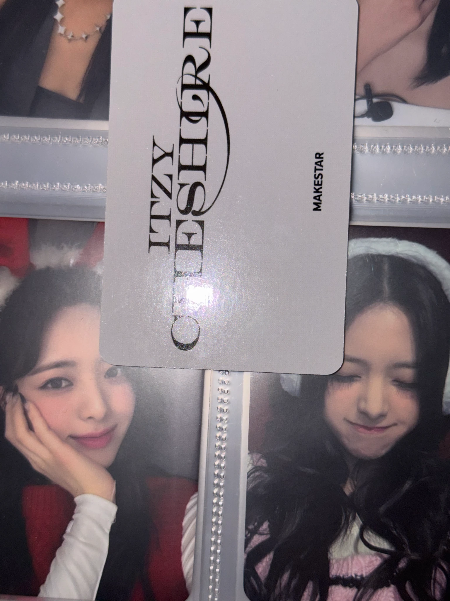 ITZY Yuna ITZY - Yuna - Cheshire Album makestar pre-order benefit (pob) holographic (hologram) listing photo 8