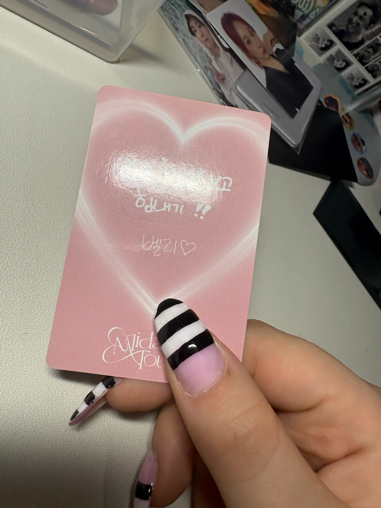 KISS OF LIFE KISS OF LIFE - Belle & Julie - Midas Touch Album album photocard listing photo 8